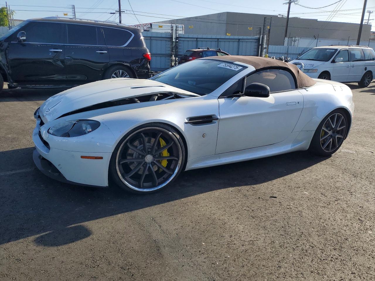 2013 Aston Martin V8 Vantage Белый vin: SCFEKBBK1DGD16518