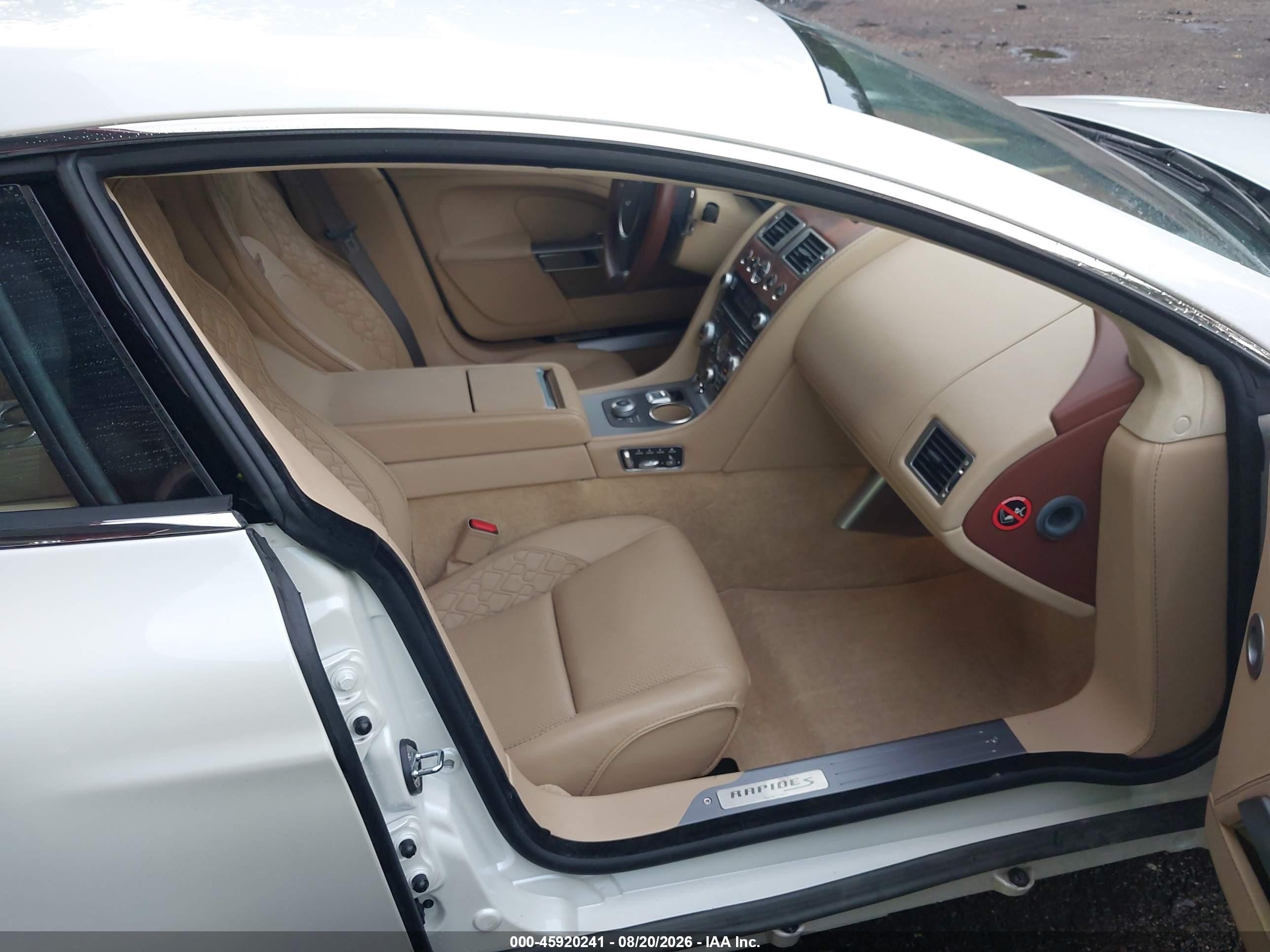2015 Aston Martin Rapide S   White vin: SCFHMDBS1FGF04669