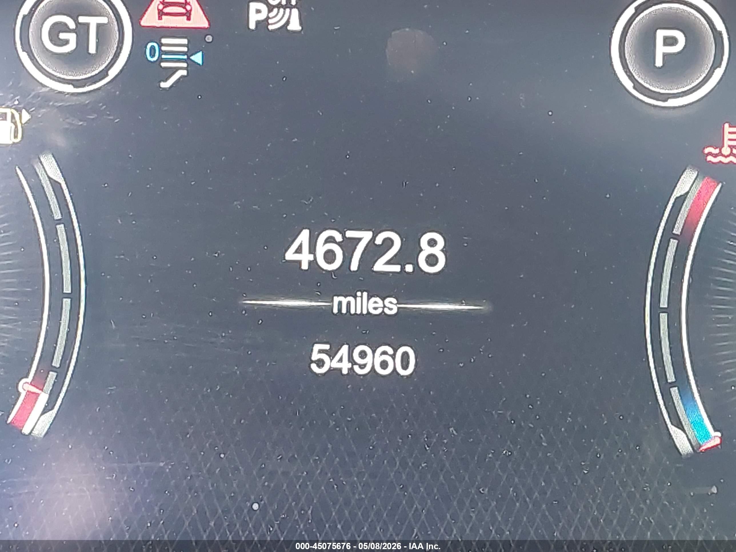 2021 Aston Martin Dbx   Белый vin: SCFVUJAW5MTV03886