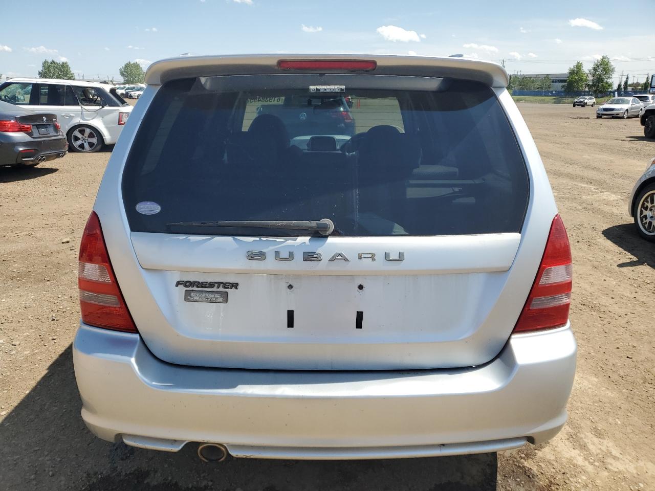 2004 Subaru Forester Silver vin: SG5066191