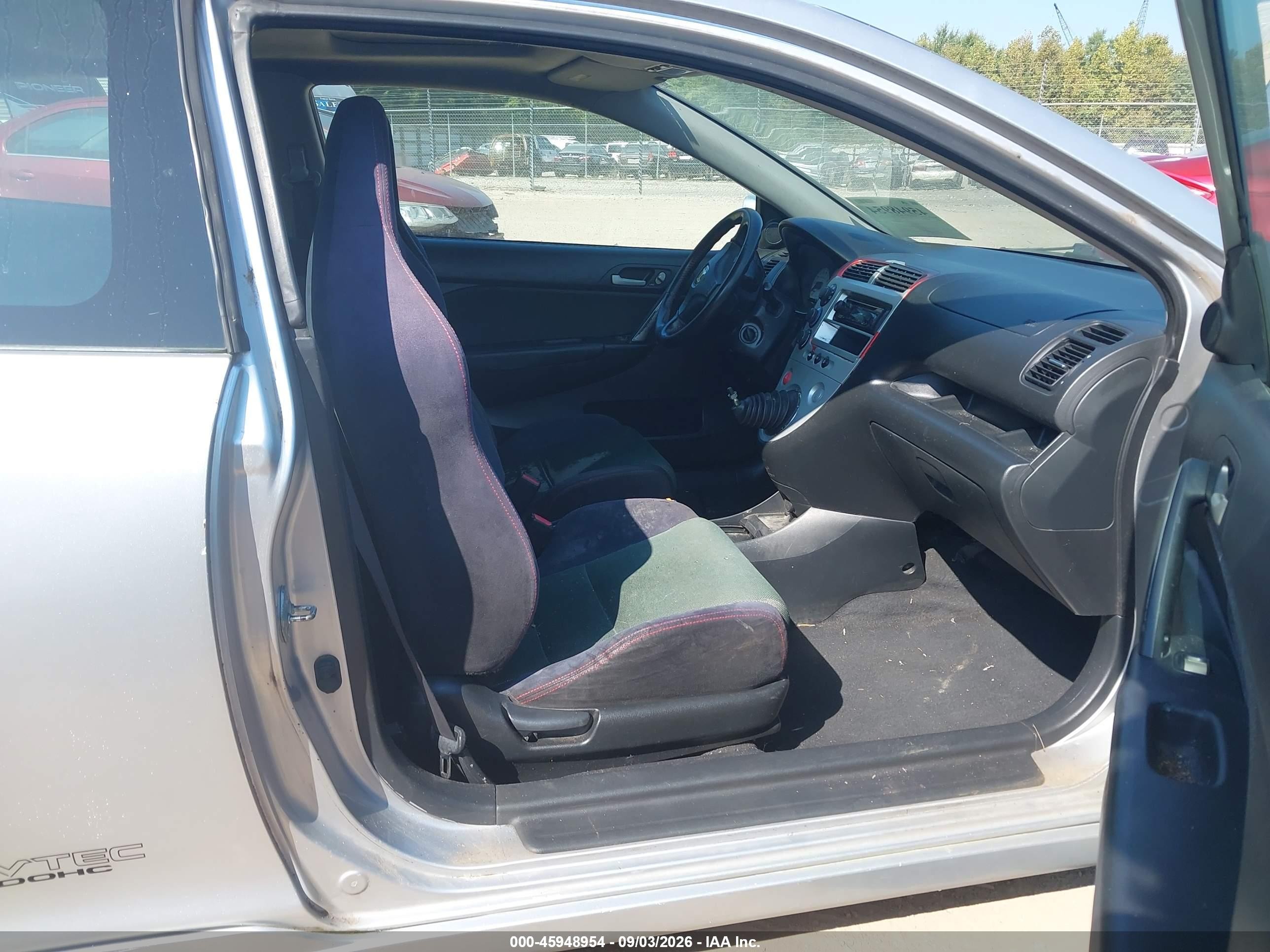 2005 Honda Civic Si Silver vin: SHHEP335X5U500877