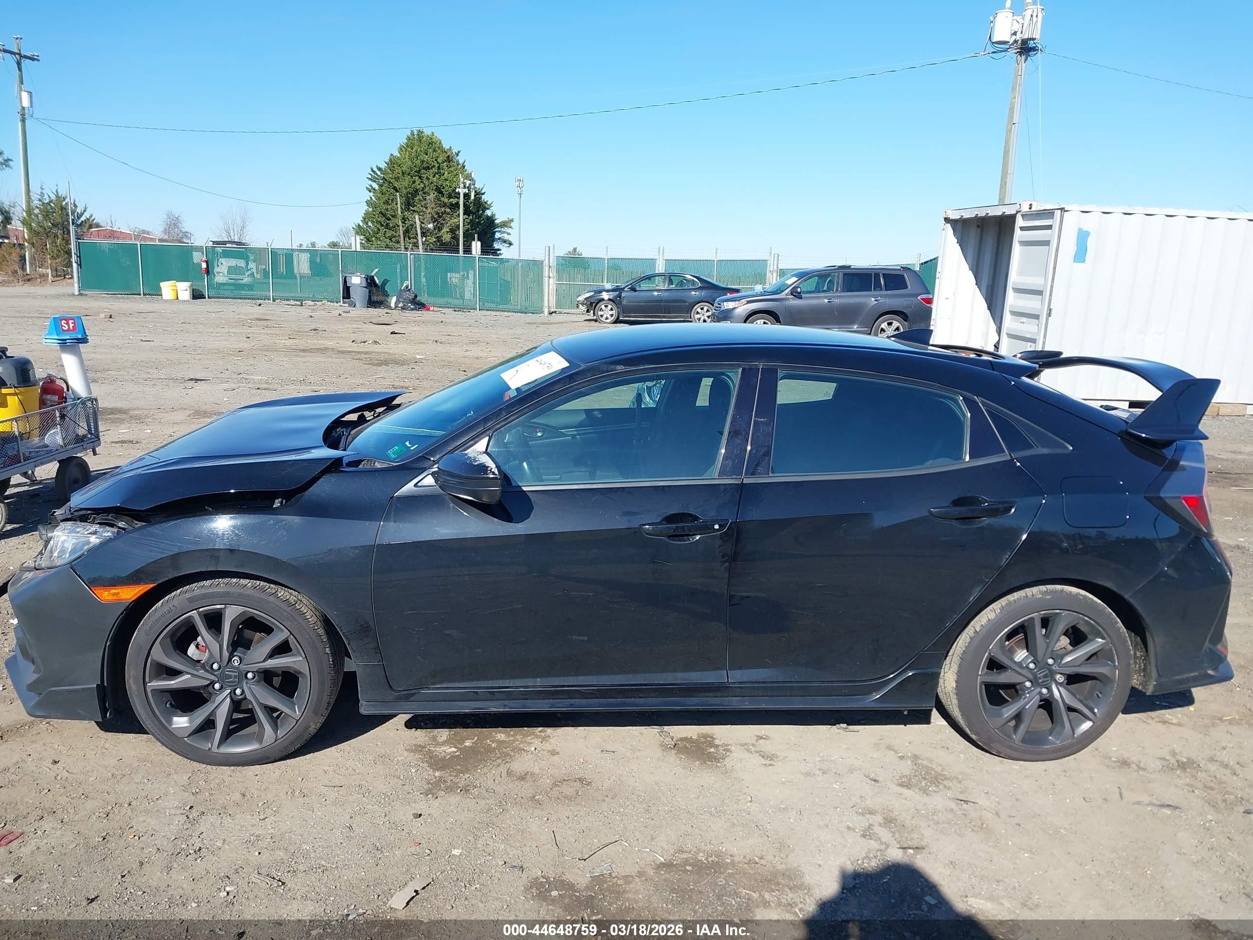 2018 Honda Civic Sport Black vin: SHHFK7G44JU215338