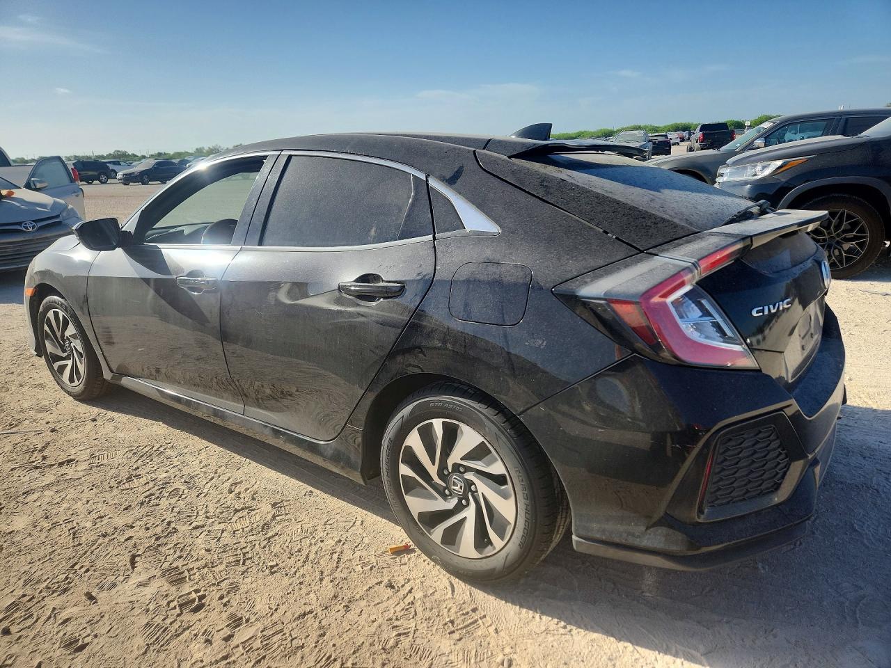 2018 Honda Civic Lx Black vin: SHHFK7H26JU410015