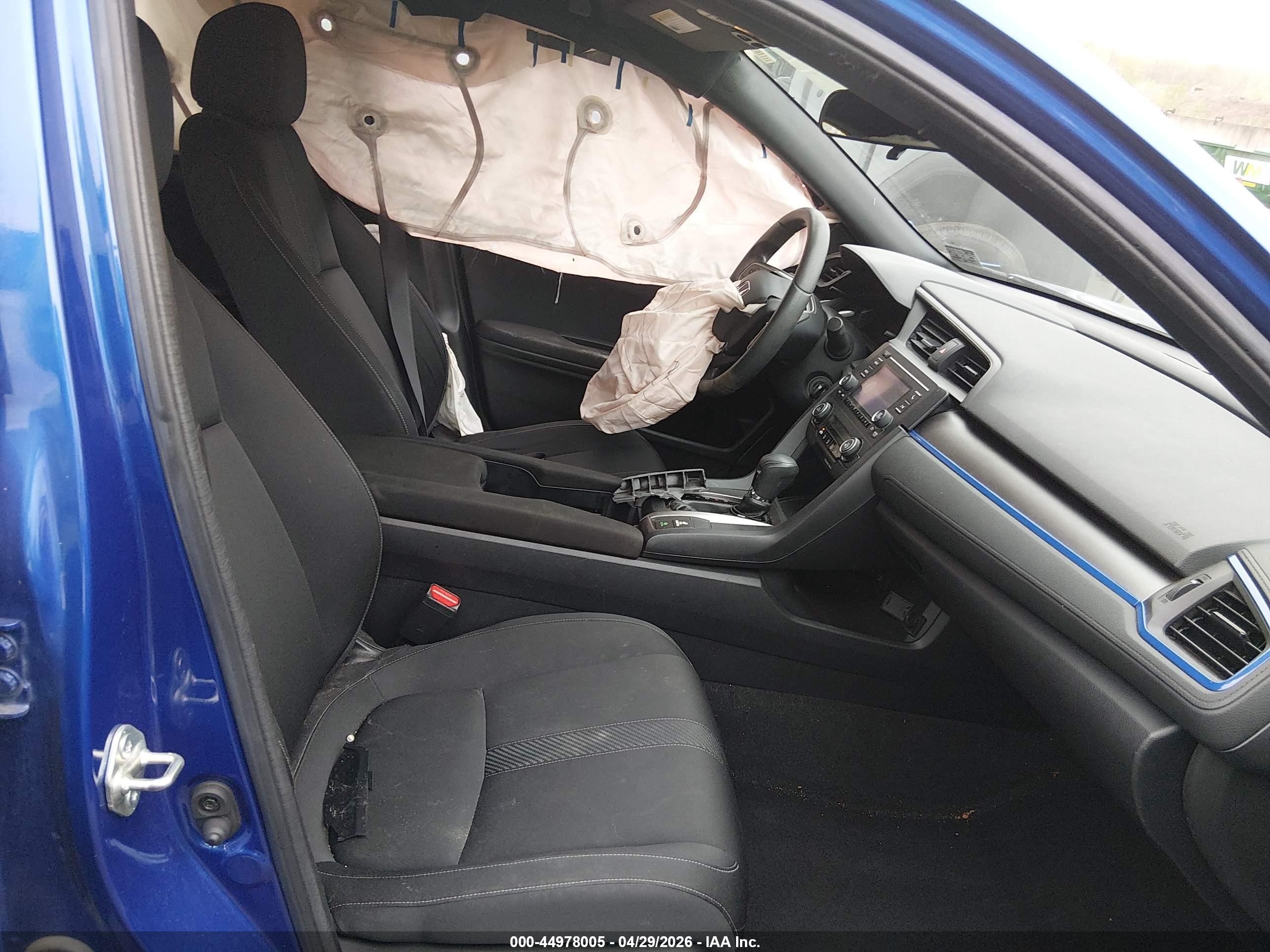 2018 Honda Civic Lx Blue vin: SHHFK7H27JU403316