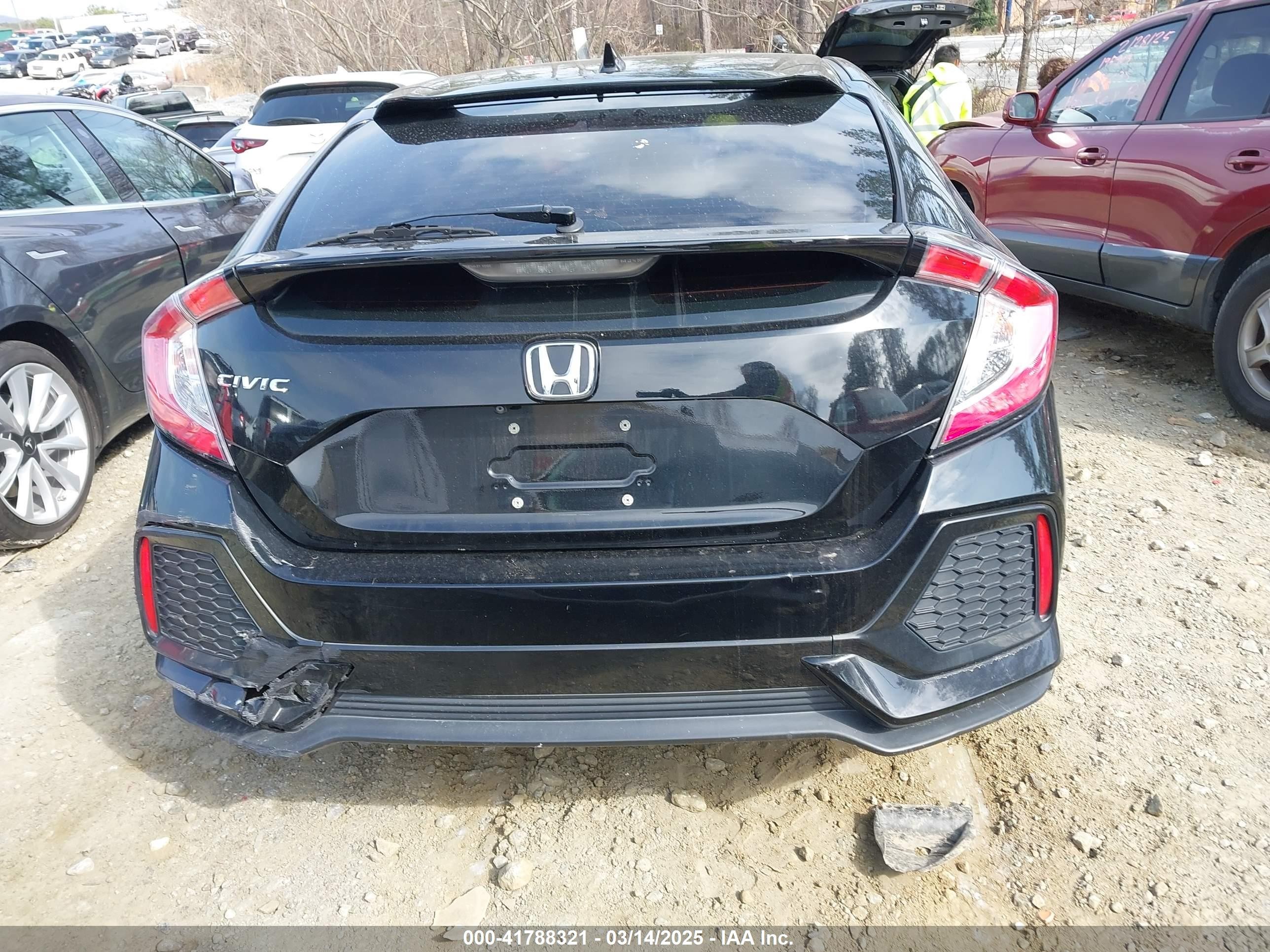 2018 Honda Civic Lx Черный vin: SHHFK7H28JU409092