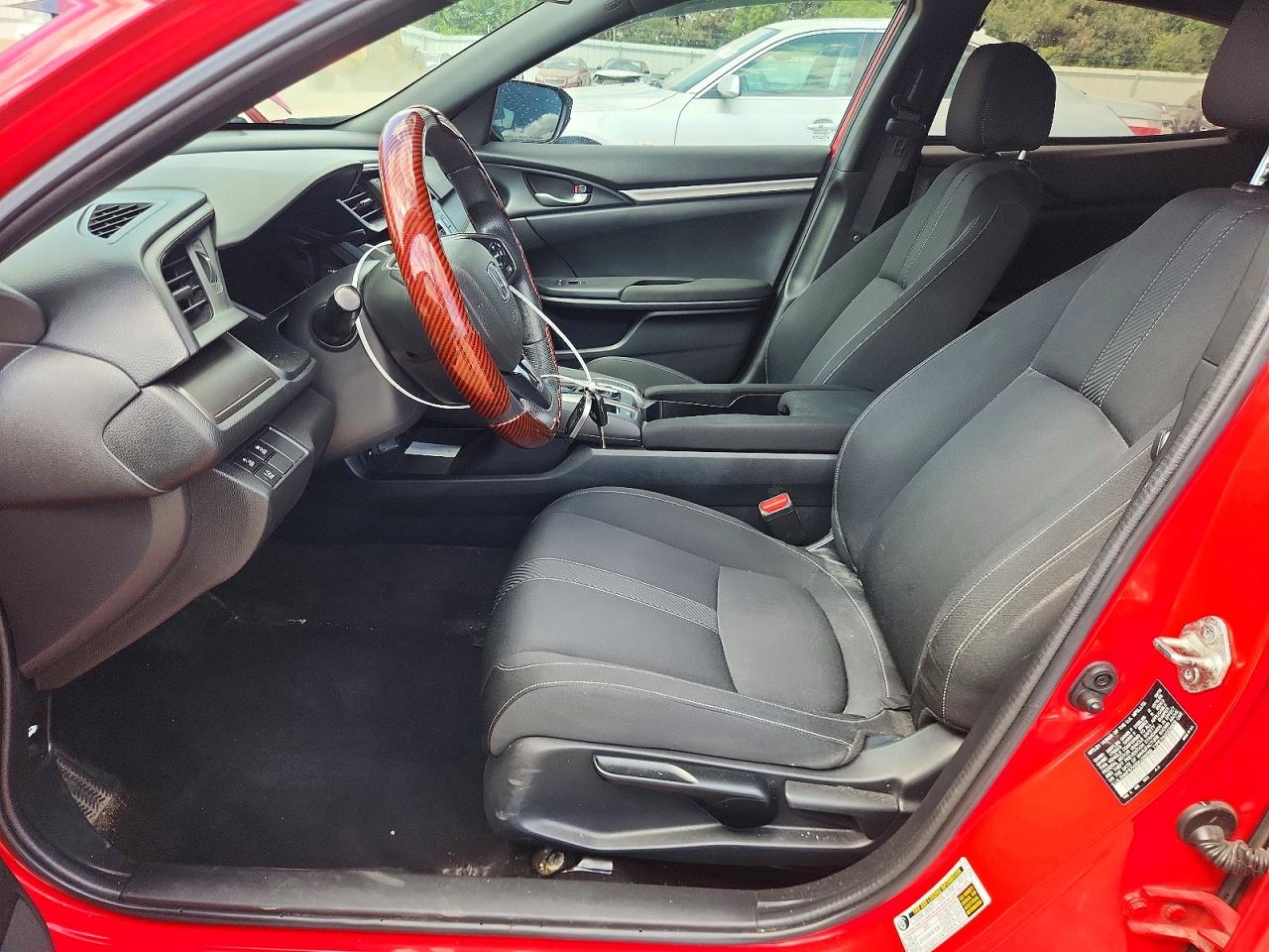 2019 Honda Civic Lx Red vin: SHHFK7H30KU200309