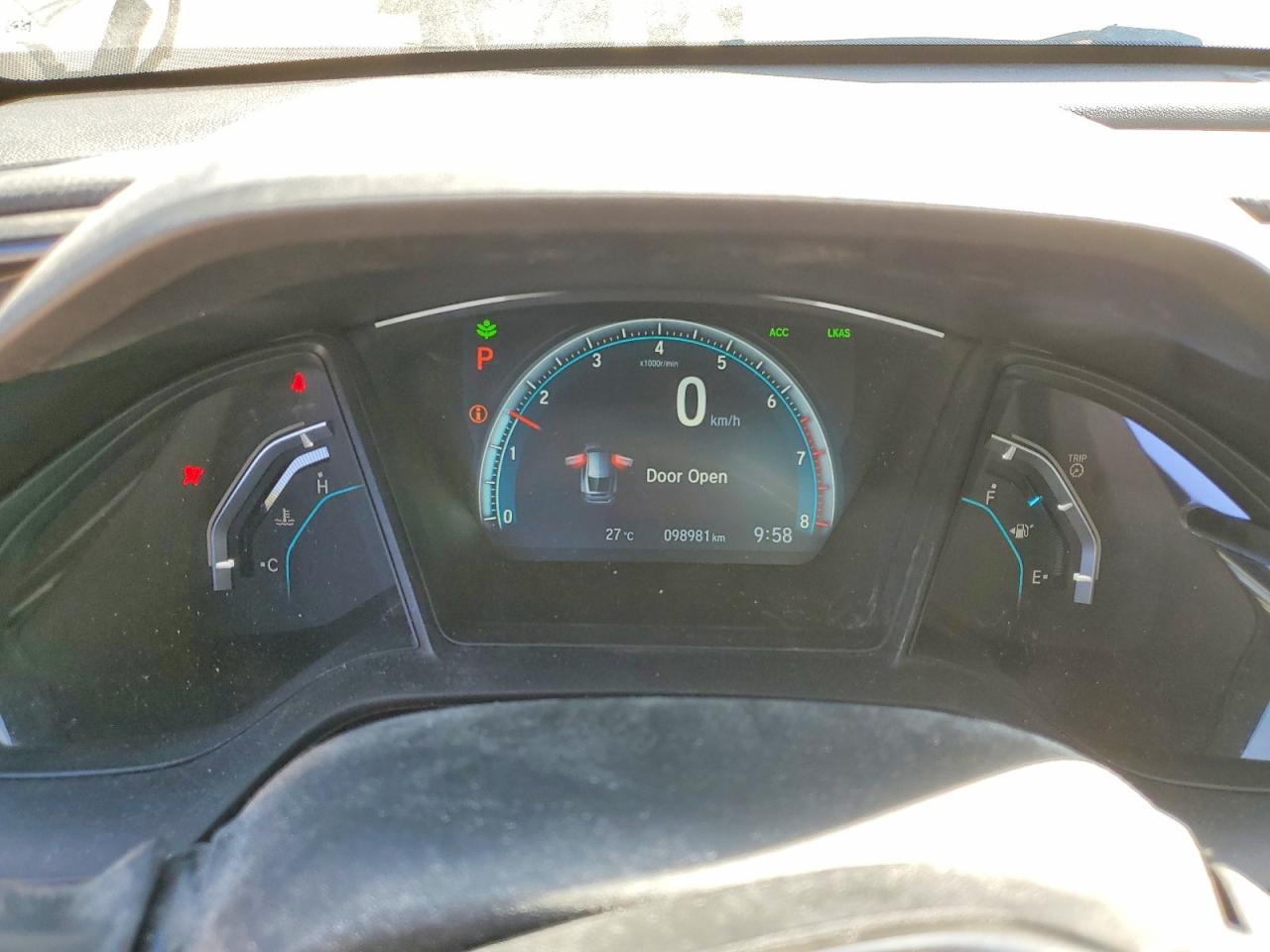 2018 Honda Civic Lx Серебряный vin: SHHFK7H32JU301012