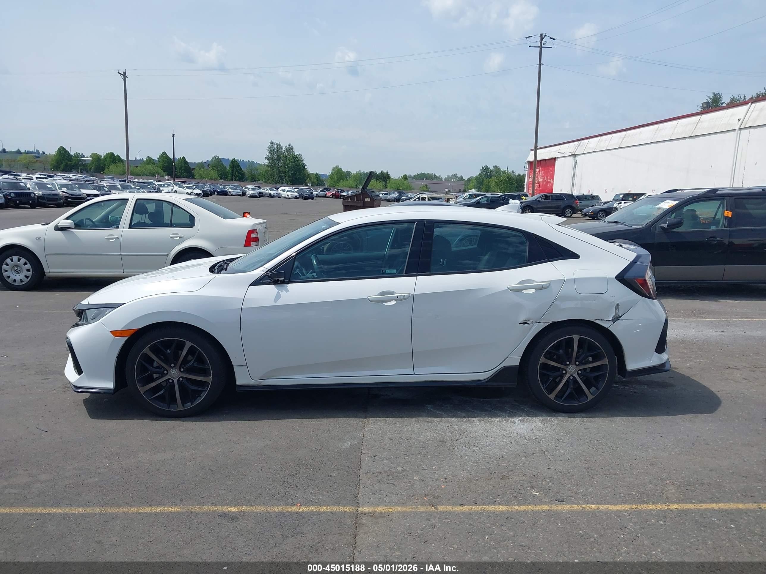 2021 Honda Civic Sport Белый vin: SHHFK7H45MU424588