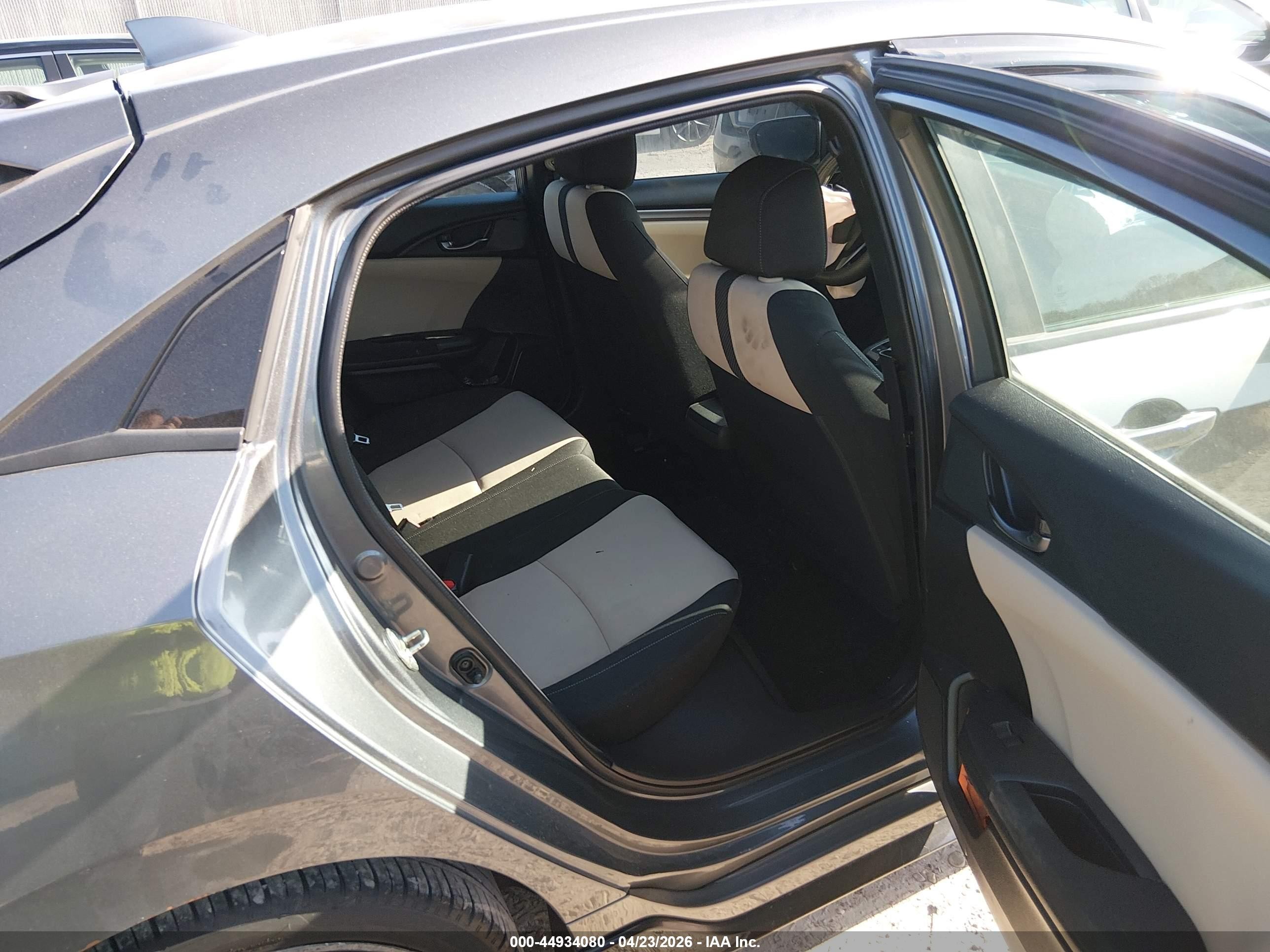 2017 Honda Civic Sport Gray vin: SHHFK7H47HU204729