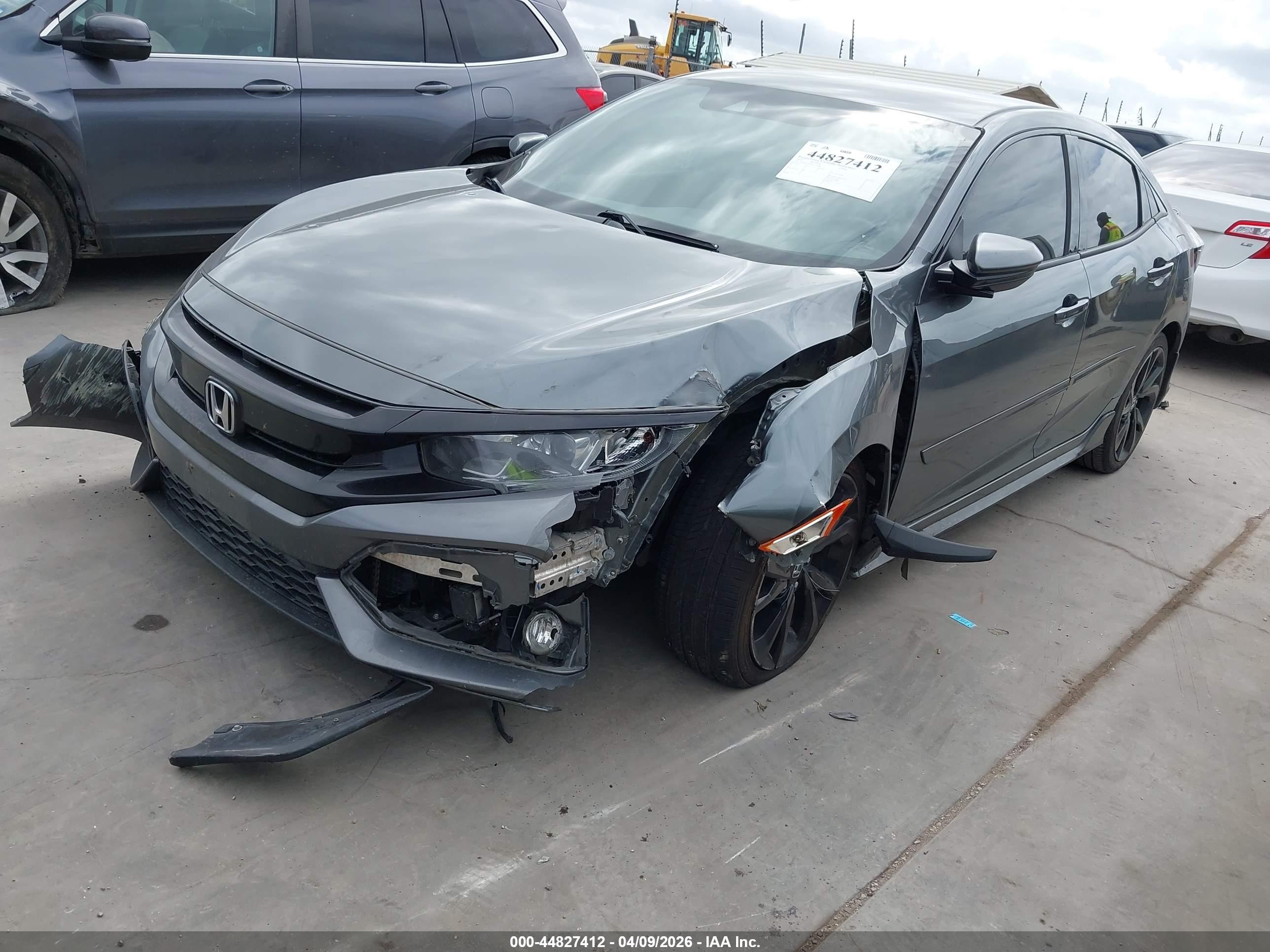 2019 Honda Civic Sport Серый vin: SHHFK7H47KU227788