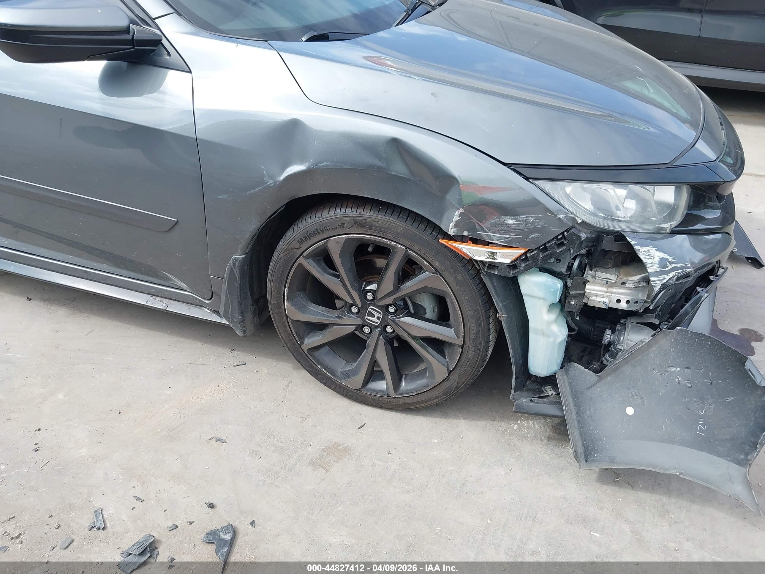 2019 Honda Civic Sport Серый vin: SHHFK7H47KU227788