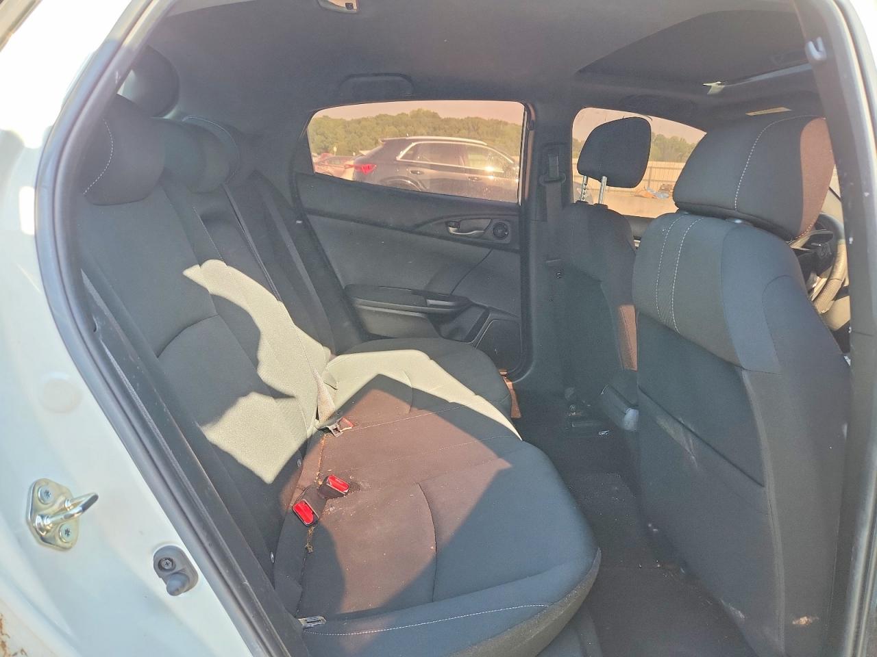 2019 Honda Civic Ex White vin: SHHFK7H64KU219312