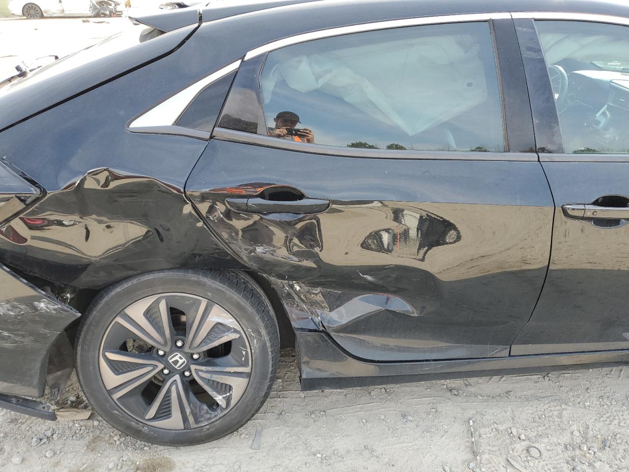 2018 Honda Civic Exl Black vin: SHHFK7H77JU213026