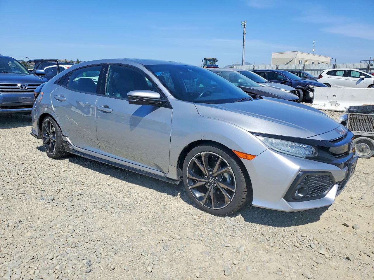 2018 Honda Civic Sport Touring Silver vin: SHHFK7H93JU403696