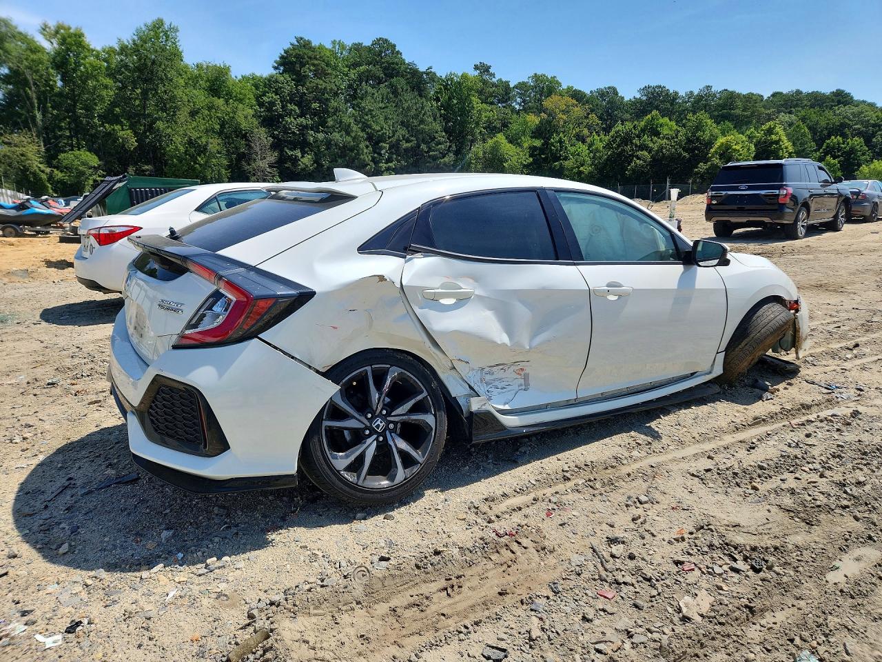 2018 Honda Civic Sport Touring White vin: SHHFK7H98JU213599