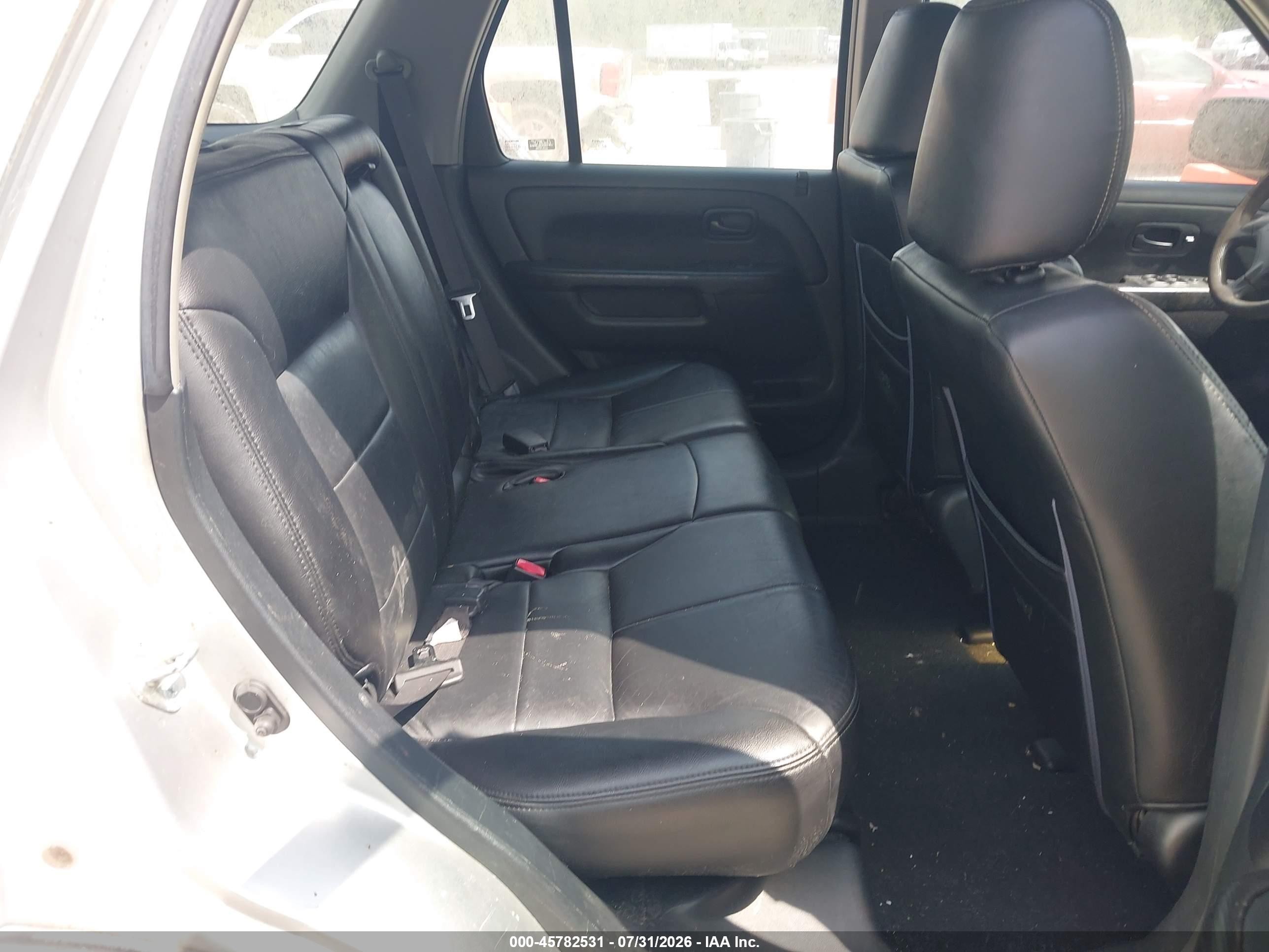 2004 Honda Cr-v Lx Серебряный vin: SHSRD68494U205242