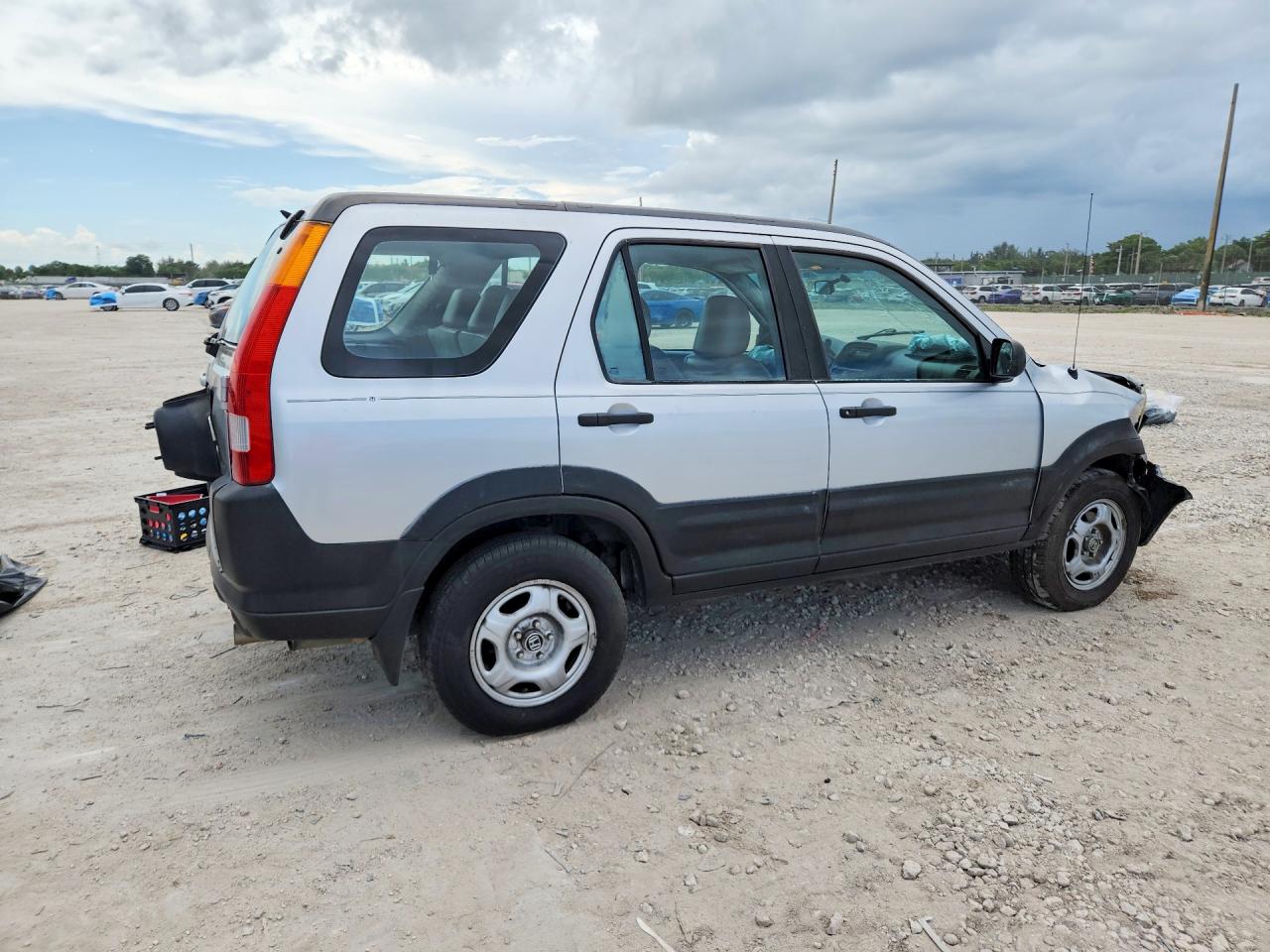 2003 Honda Cr-v Lx Silver vin: SHSRD684X3U102166