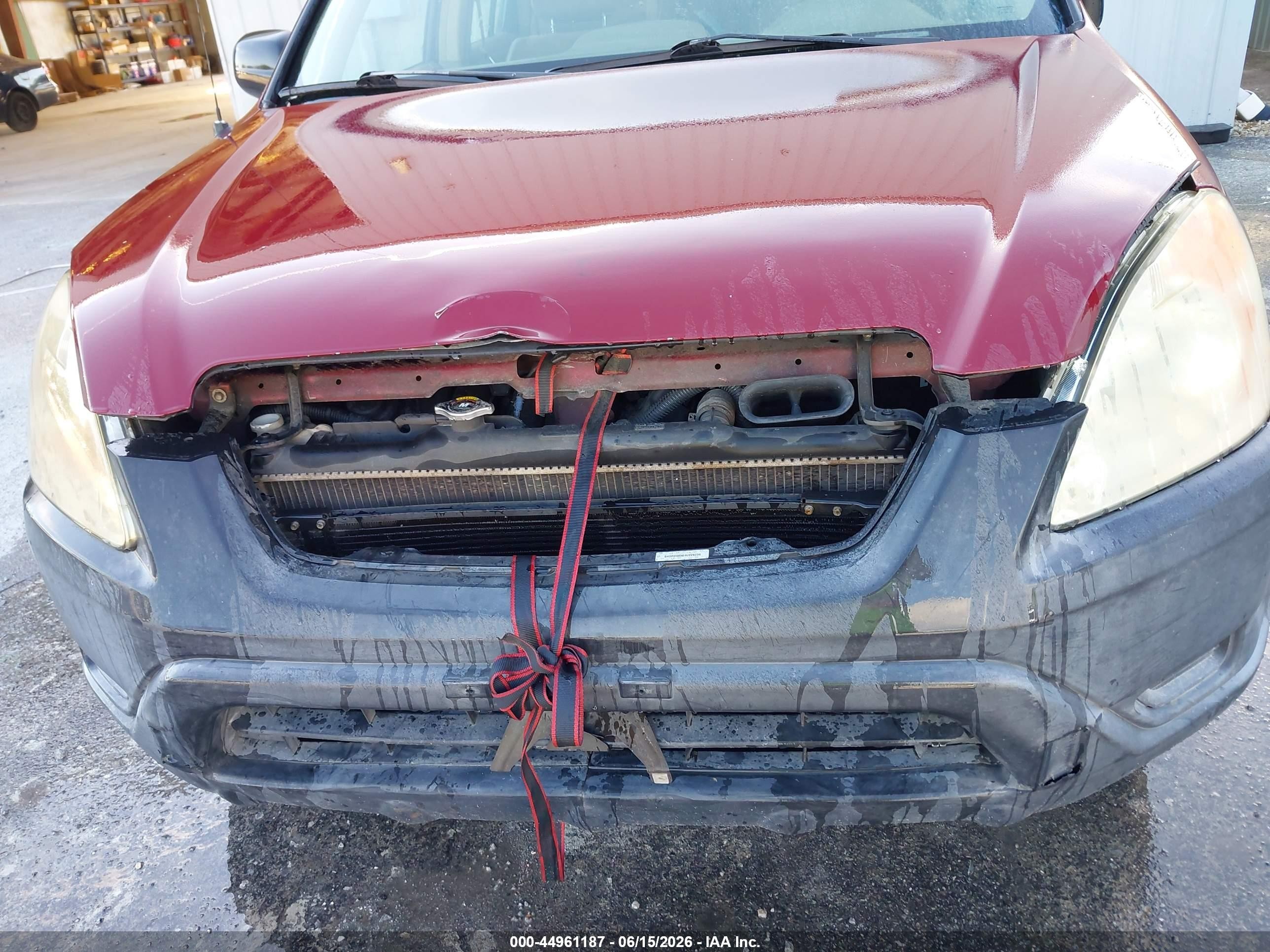 2004 Honda Cr-v Lx Burgundy vin: SHSRD68504U209236