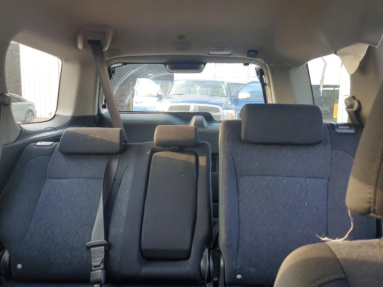 2006 Honda Cr-v Lx Silver vin: SHSRD68546U408907