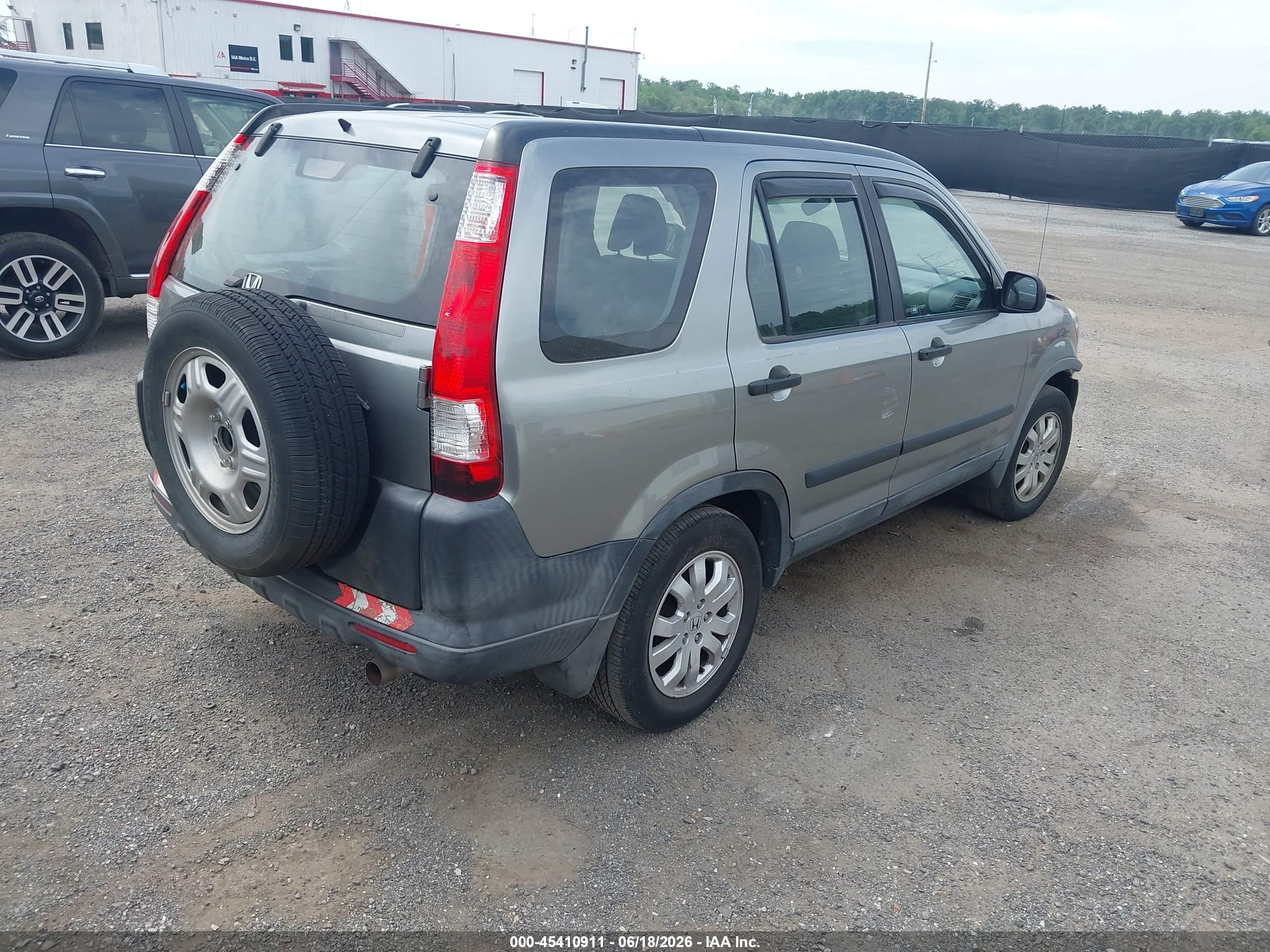 2006 Honda Cr-v Lx Silver vin: SHSRD68556U403036