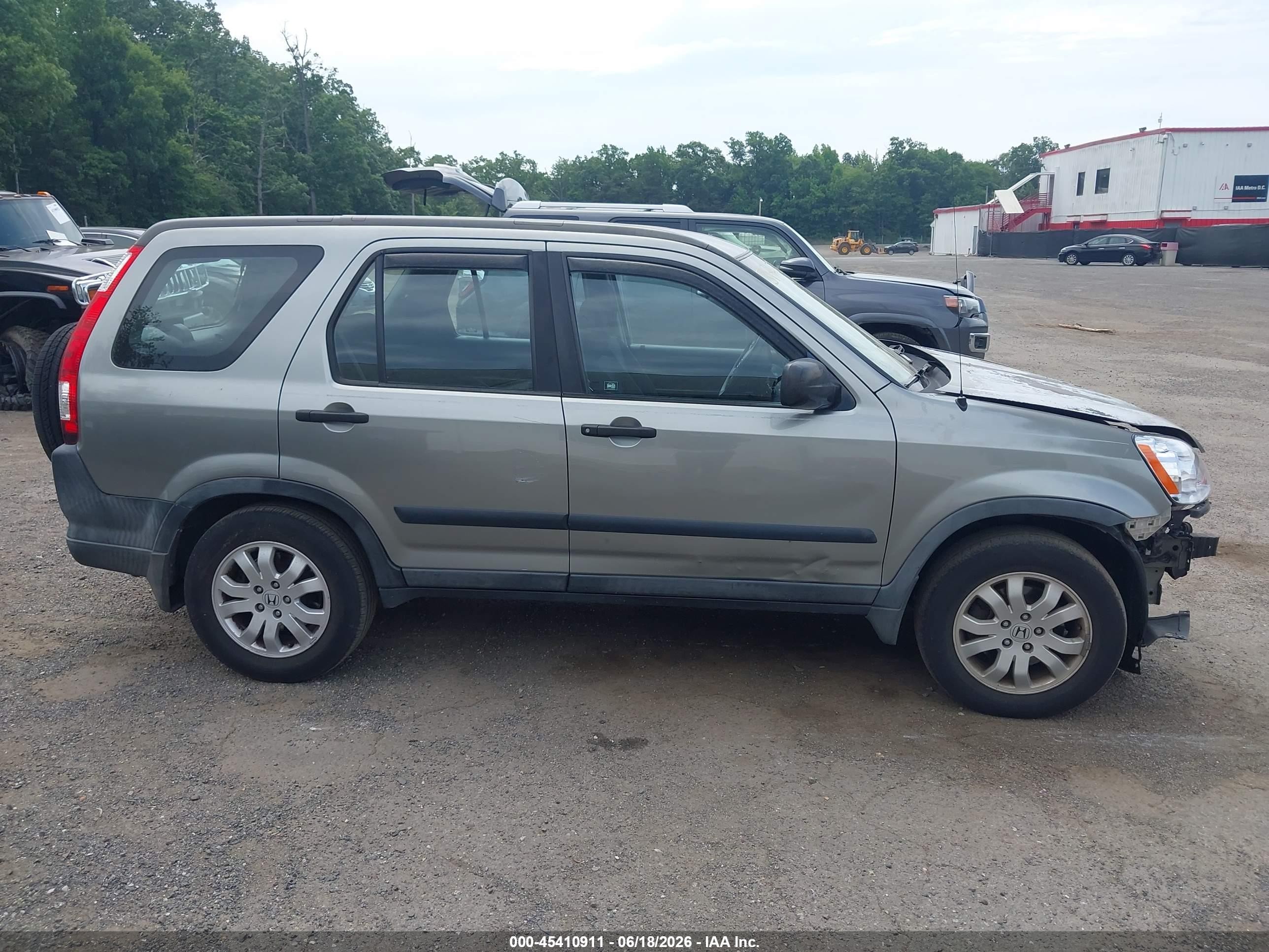 2006 Honda Cr-v Lx Silver vin: SHSRD68556U403036