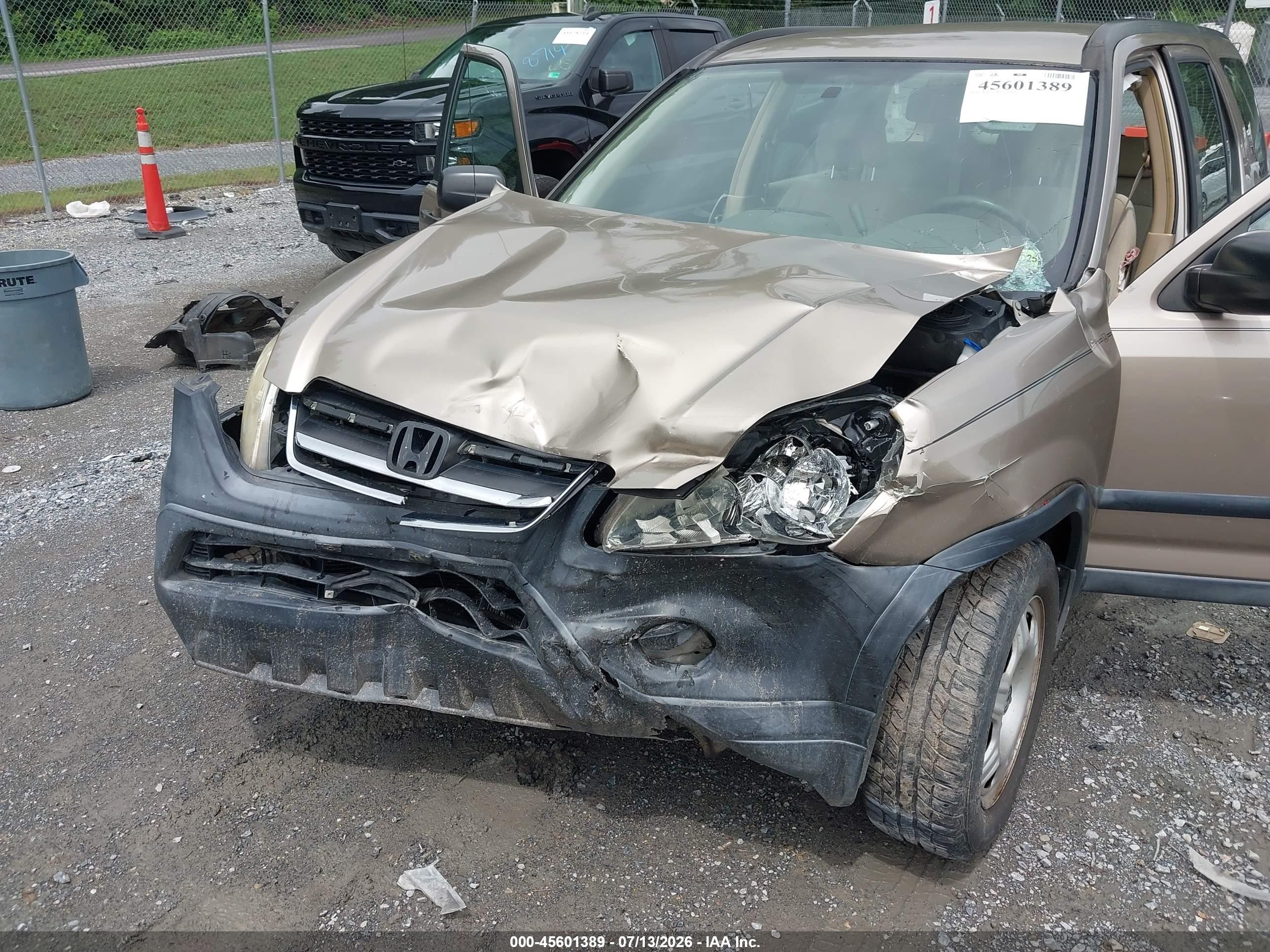2005 Honda Cr-v Lx Gold vin: SHSRD68585U303527