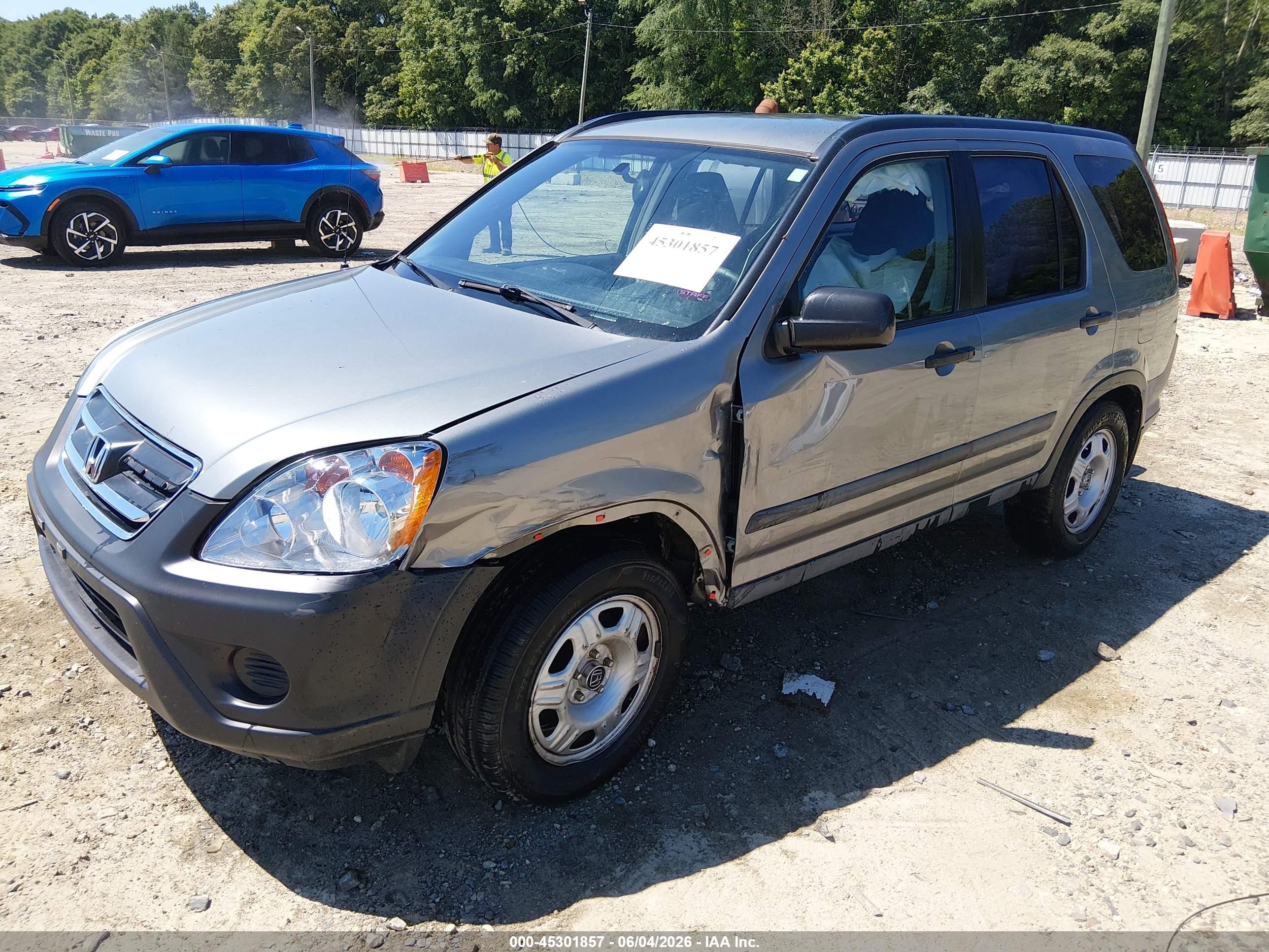 2005 Honda Cr-v Lx Silver vin: SHSRD68595U308929
