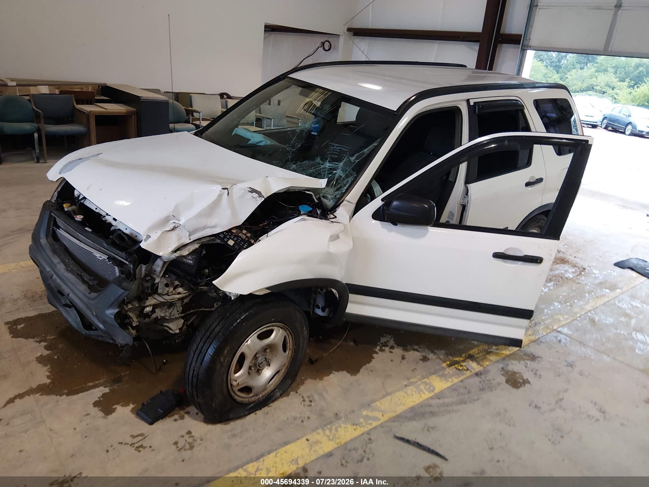 2003 Honda Cr-v Lx White vin: SHSRD78413U125485