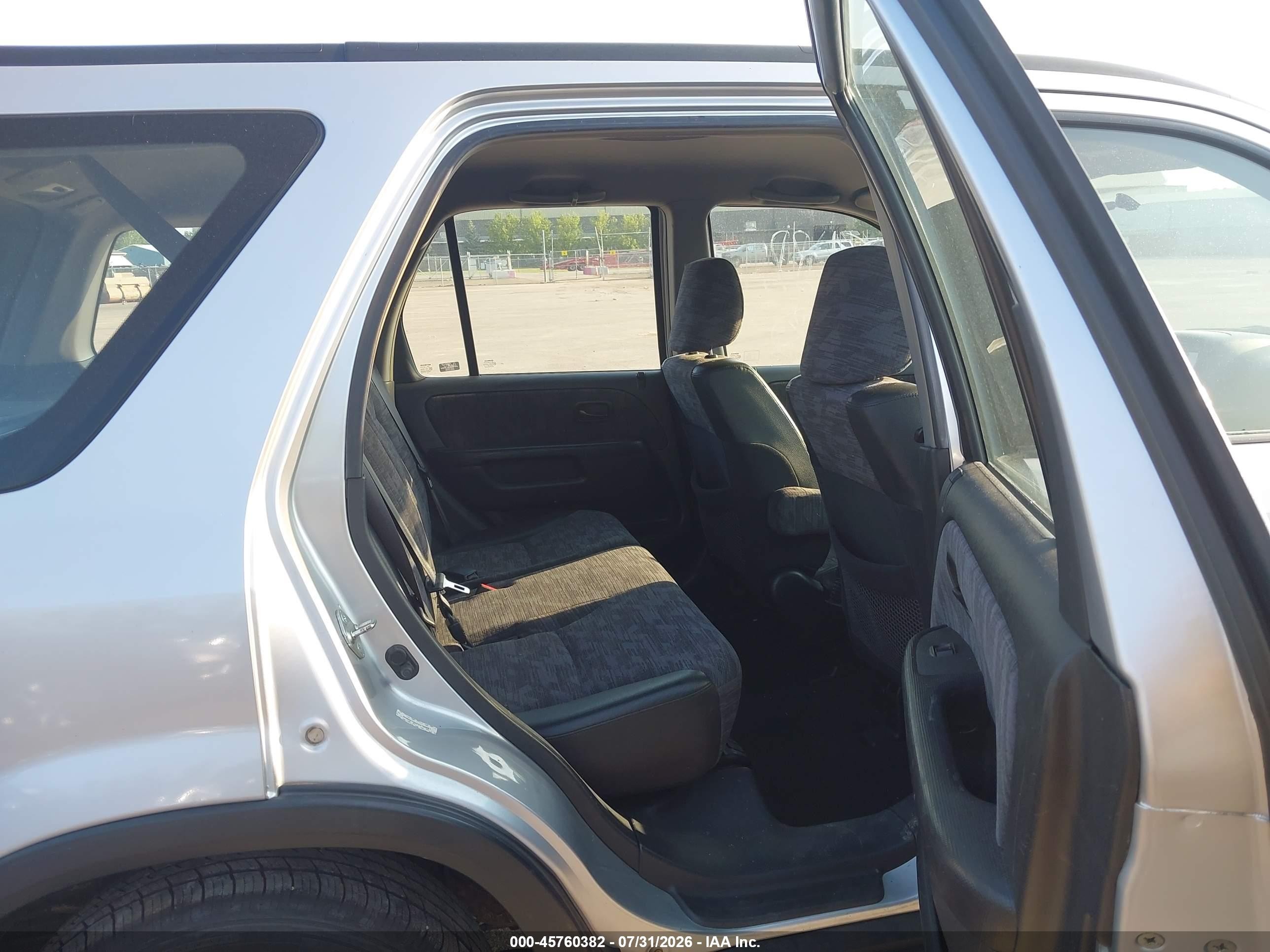 2003 Honda Cr-v Lx Silver vin: SHSRD78423U150881