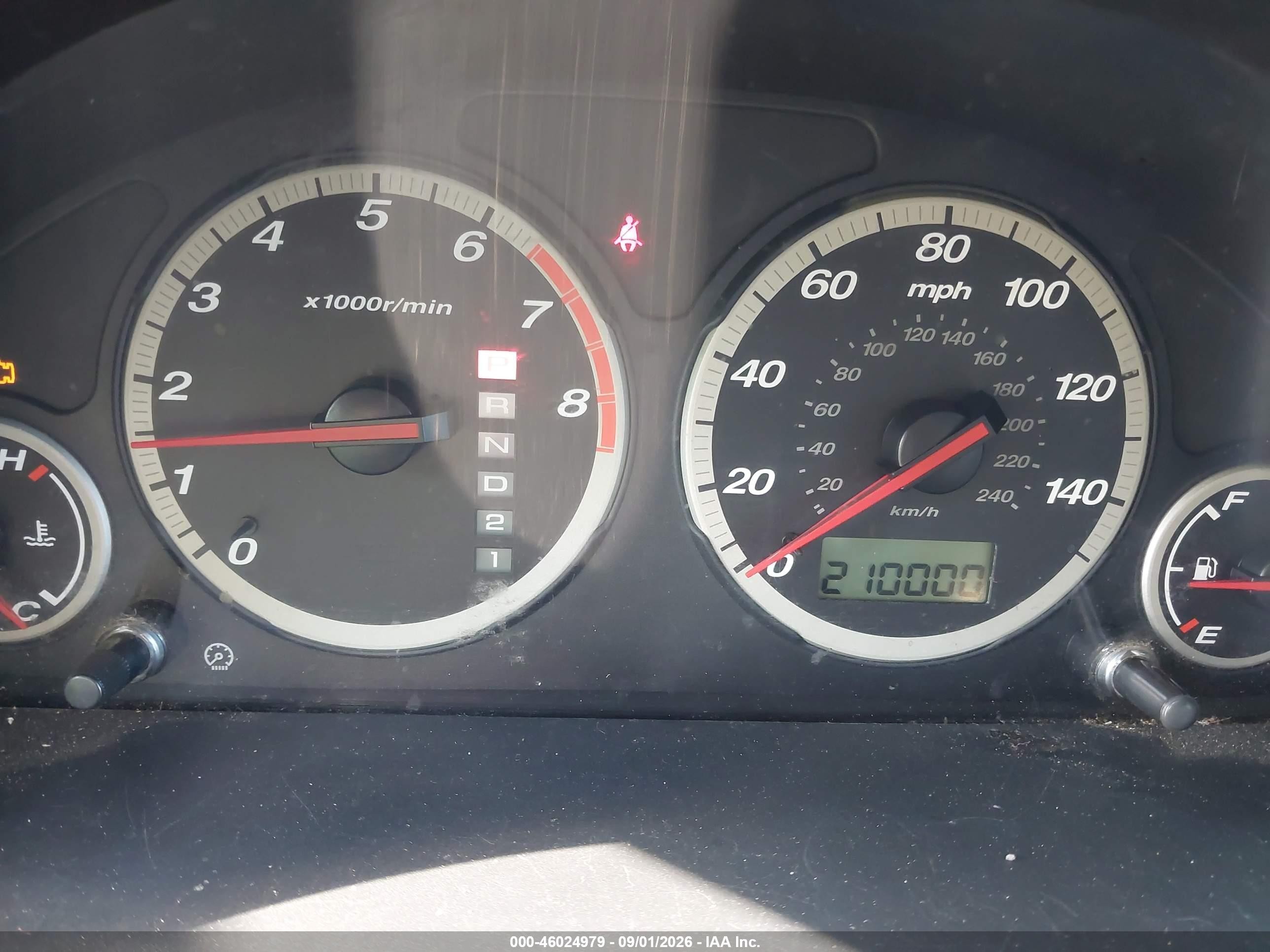 2004 Honda Cr-v Lx White vin: SHSRD78434U249761