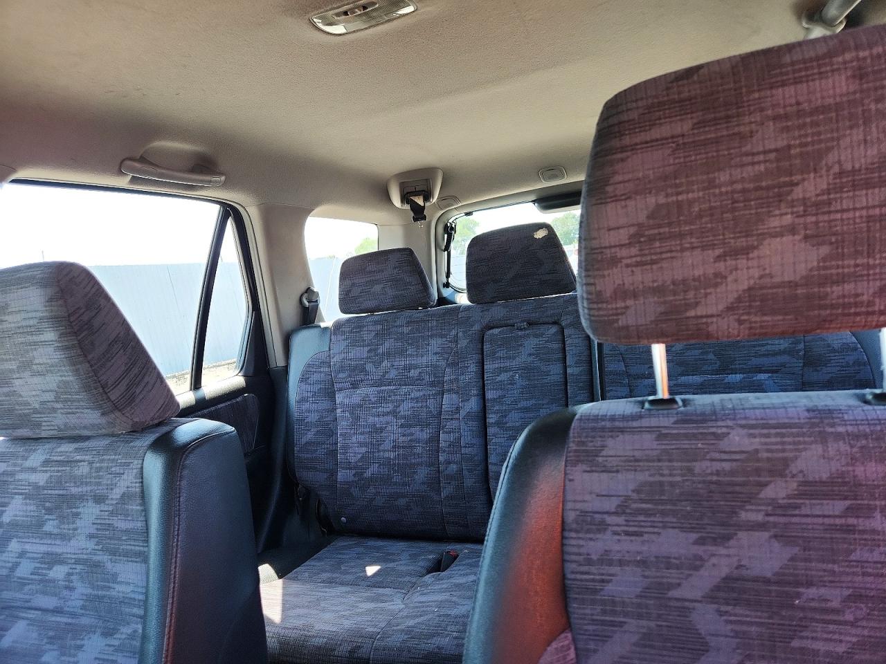 2003 Honda Cr-v Lx Silver vin: SHSRD784X3U111102