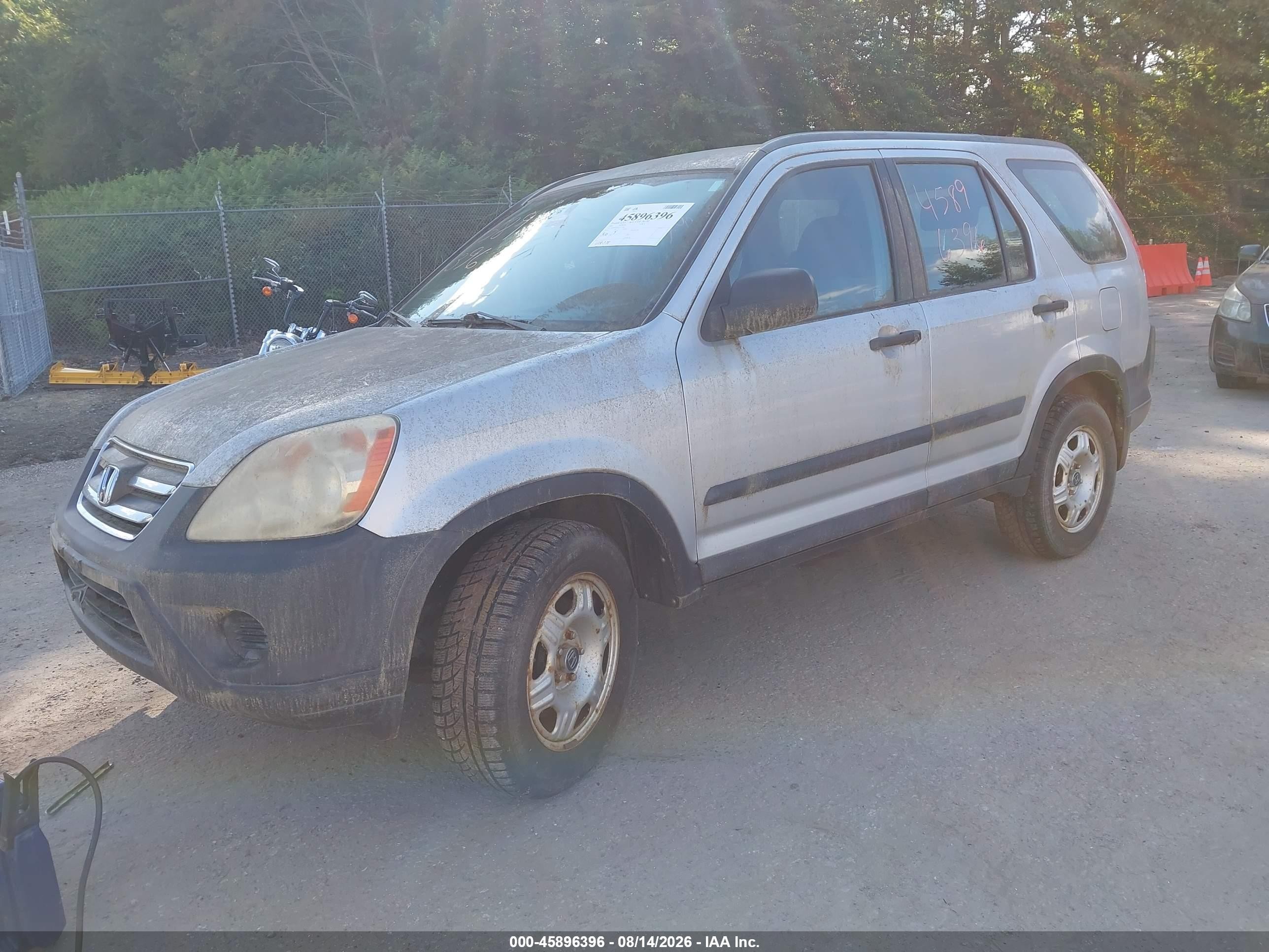 2005 Honda Cr-v Lx Silver vin: SHSRD78505U323387