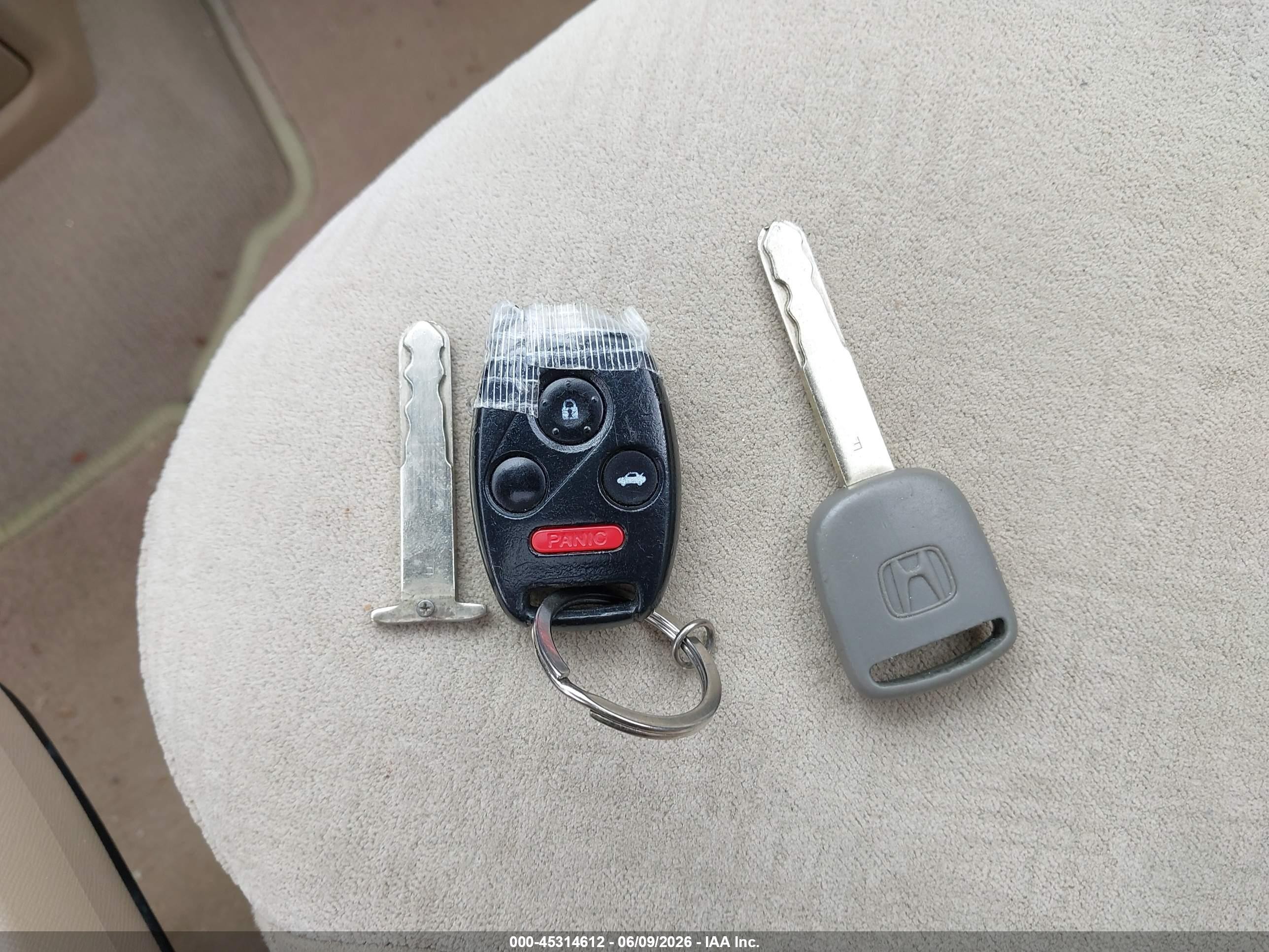 2006 Honda Cr-v Ex Белый vin: SHSRD78816U440228