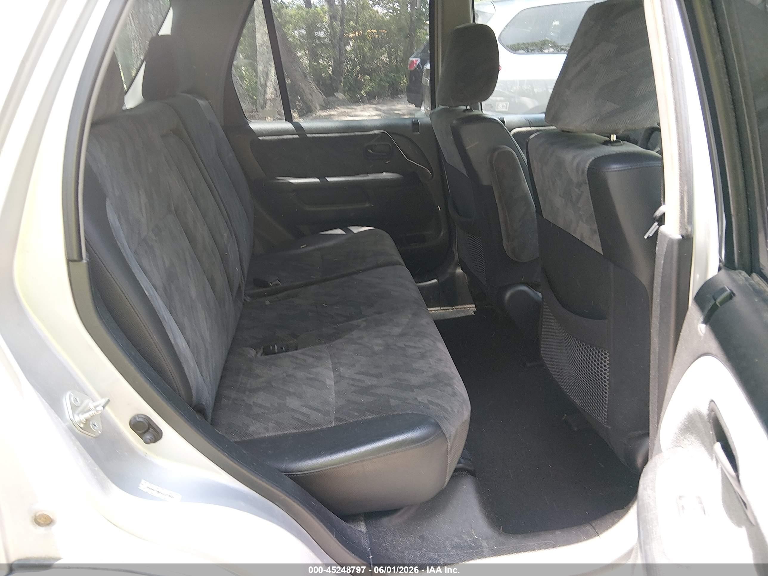 2004 Honda Cr-v Ex Silver vin: SHSRD78834U223504