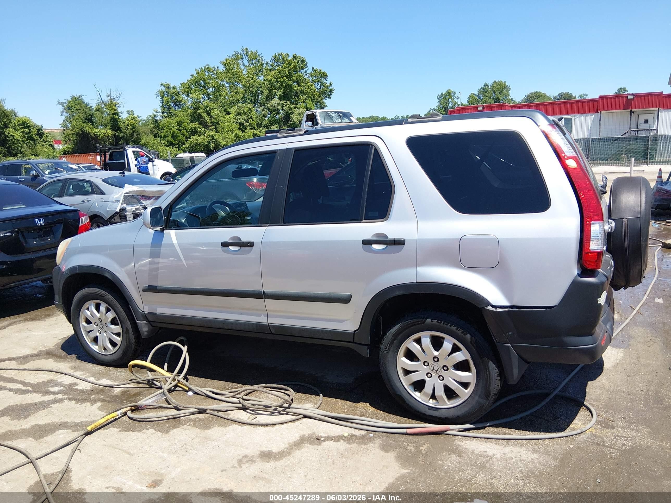 2005 Honda Cr-v Ex Silver vin: SHSRD78835U322082
