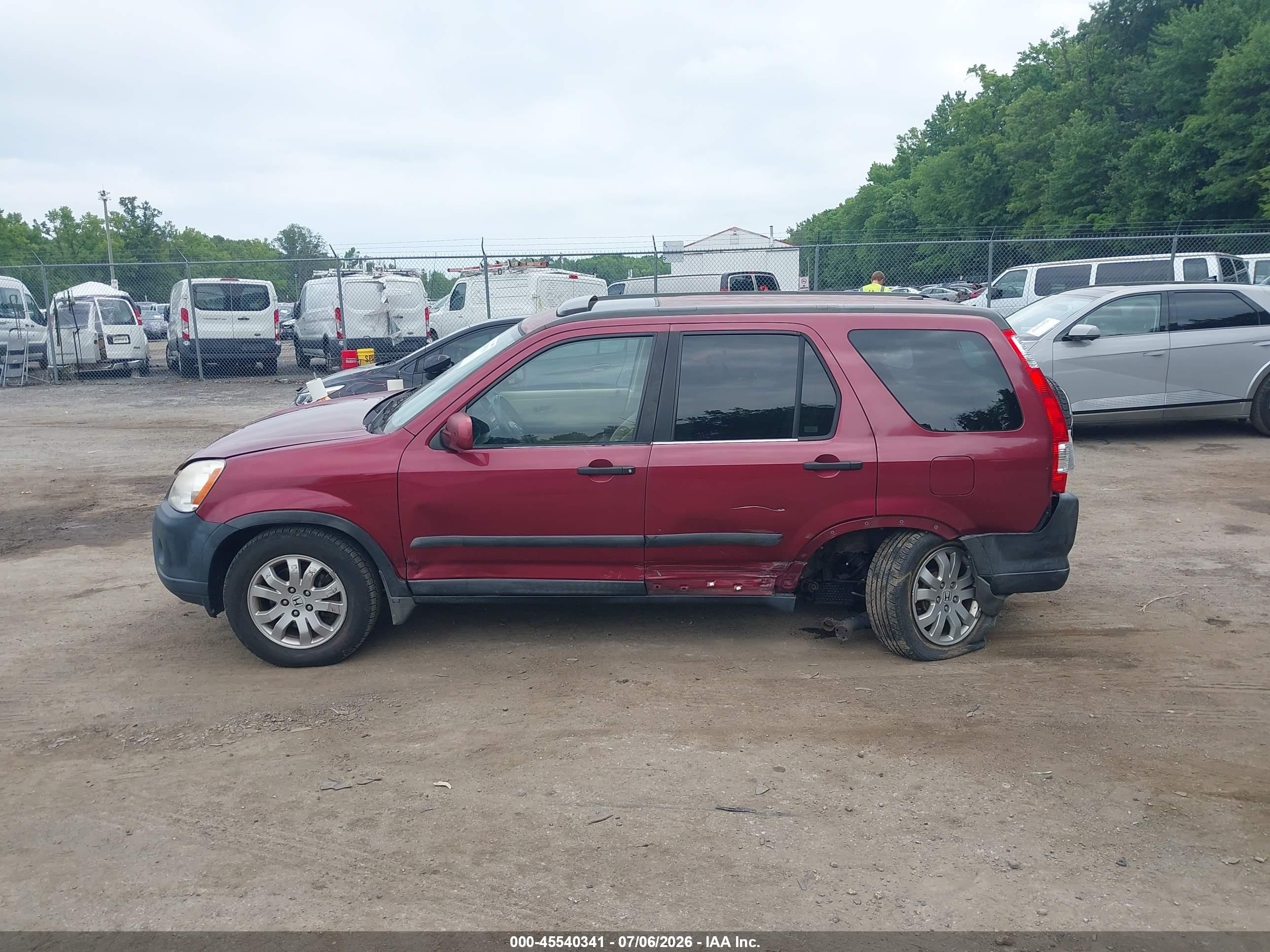 2005 Honda Cr-v Ex Red vin: SHSRD78845U327808