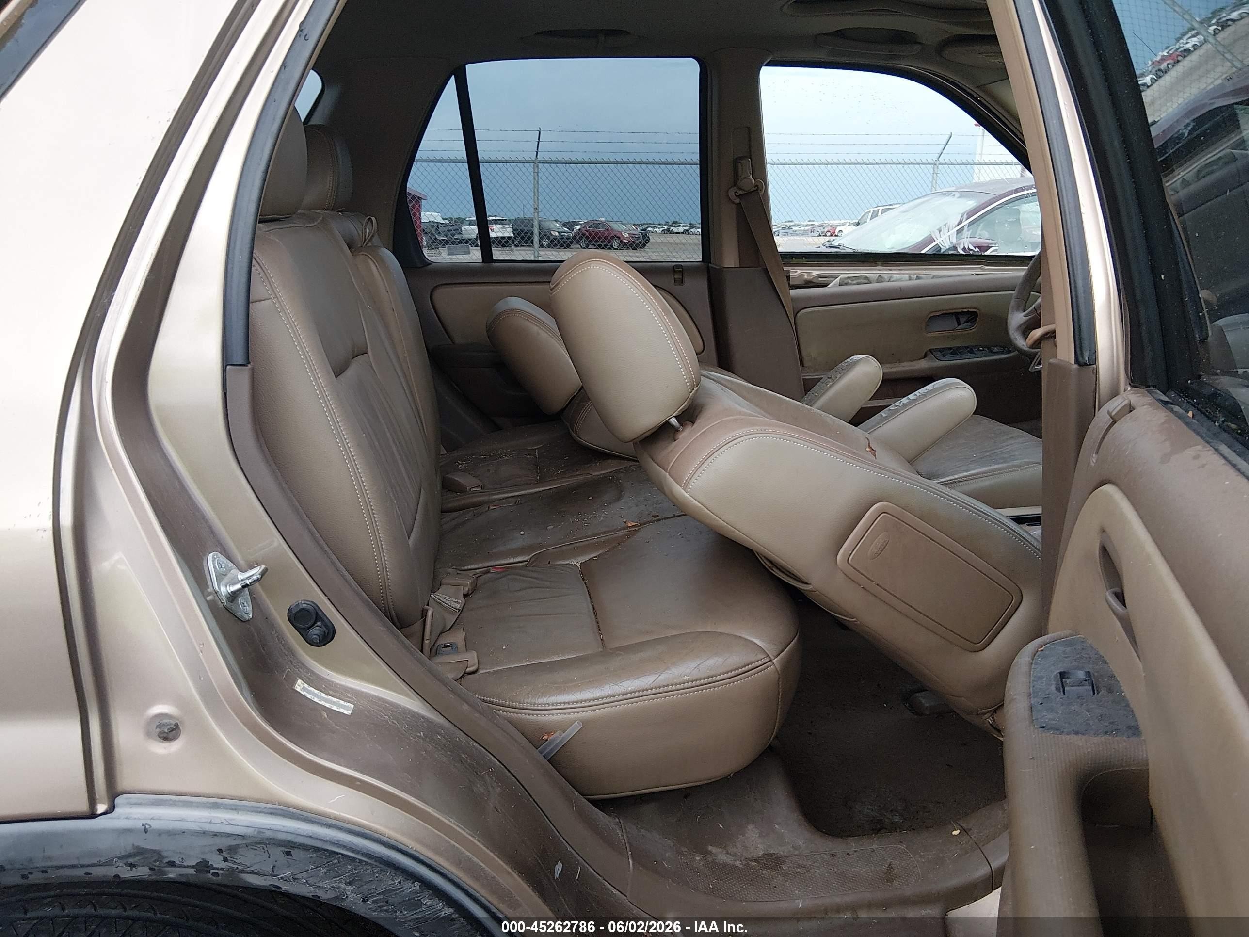 2003 Honda Cr-v Ex Beige vin: SHSRD78873U107933