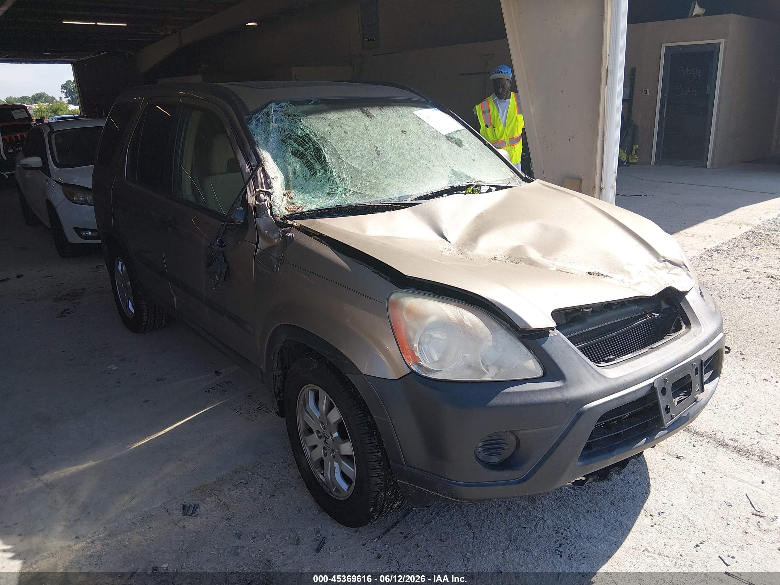 2005 Honda Cr-v Ex Gold vin: SHSRD78875U309075