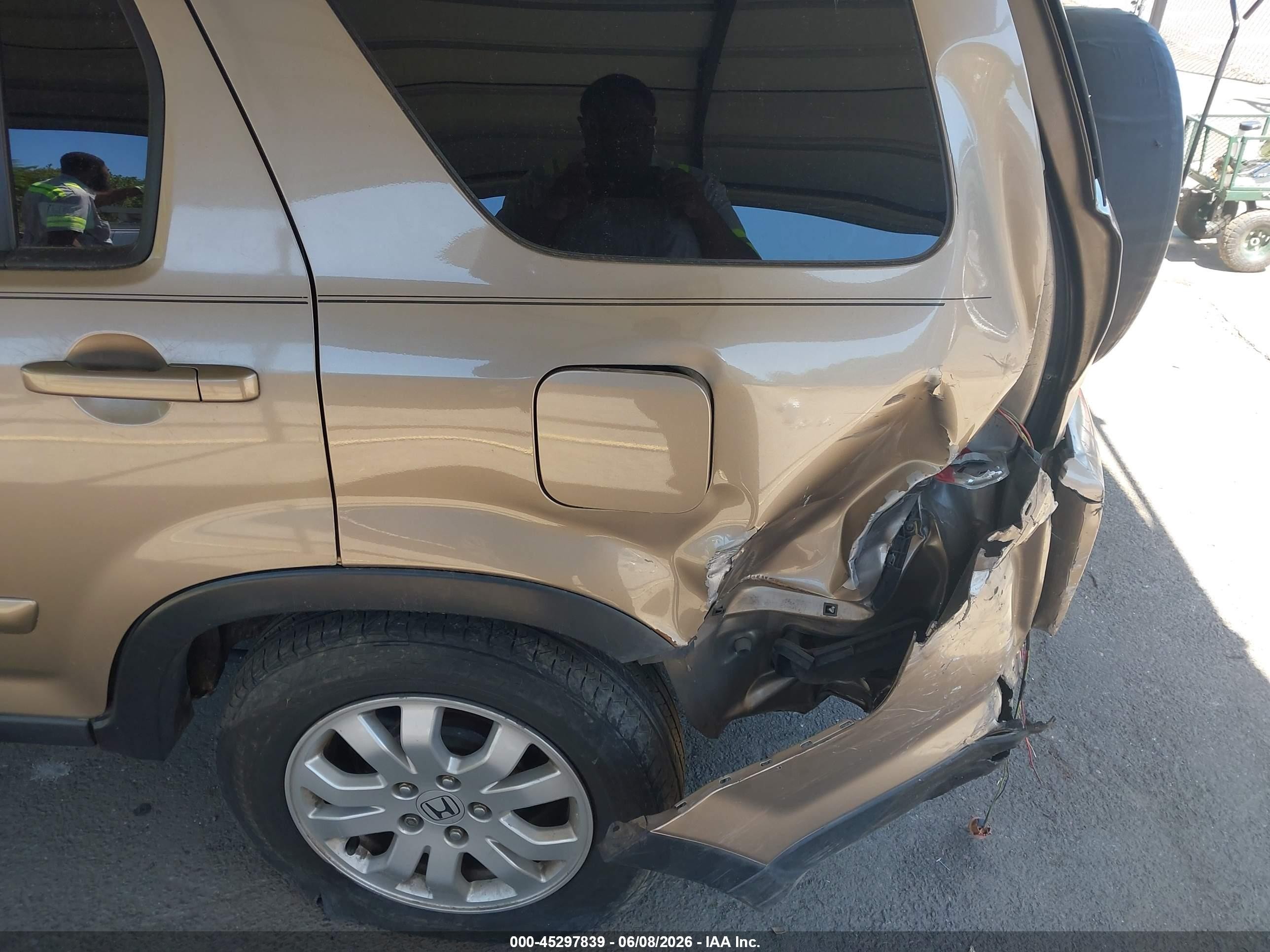 2005 Honda Cr-v Se Beige vin: SHSRD78915U323174