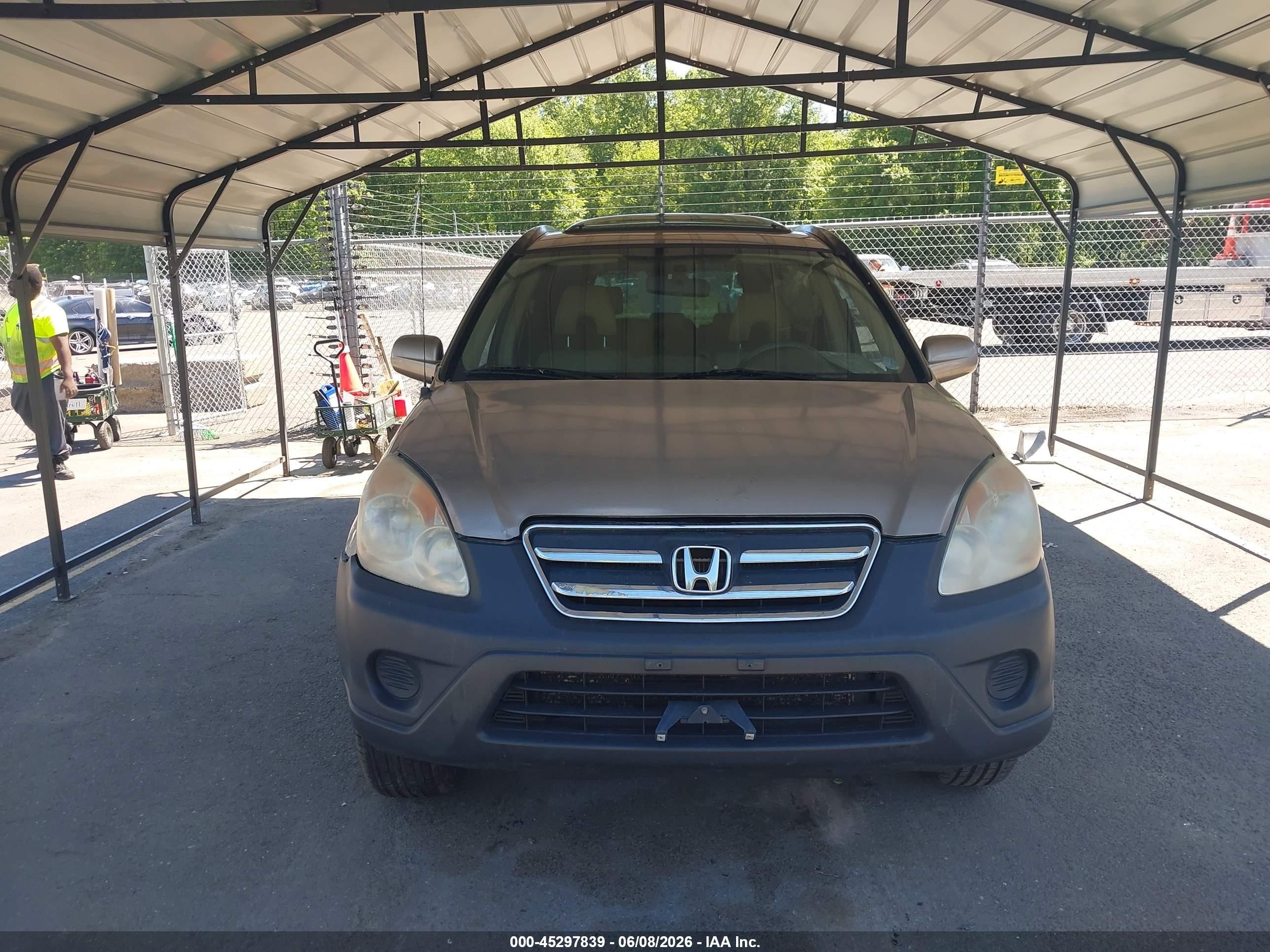 2005 Honda Cr-v Se Beige vin: SHSRD78915U323174