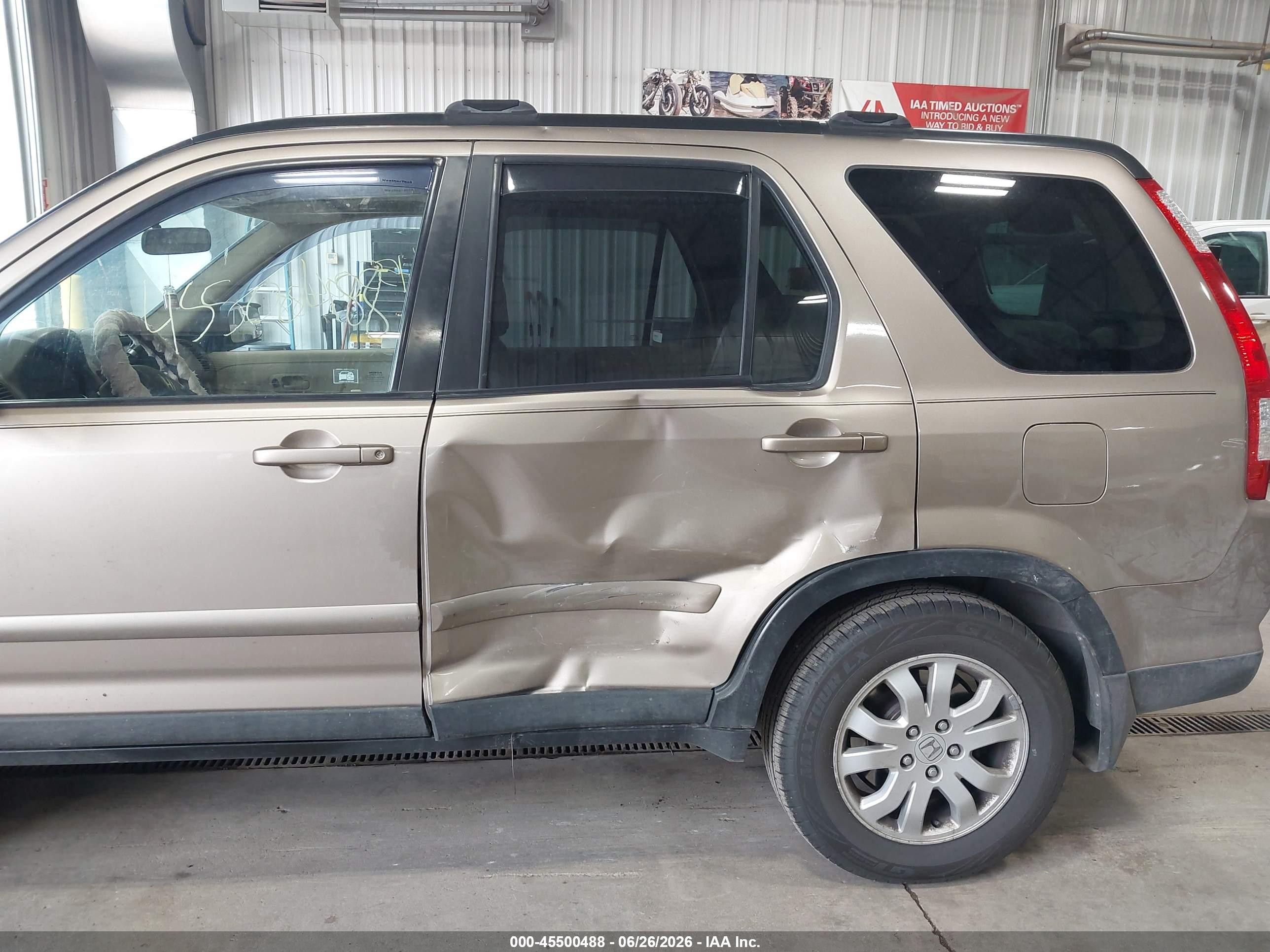 2005 Honda Cr-v Se Золотой vin: SHSRD78935U331681