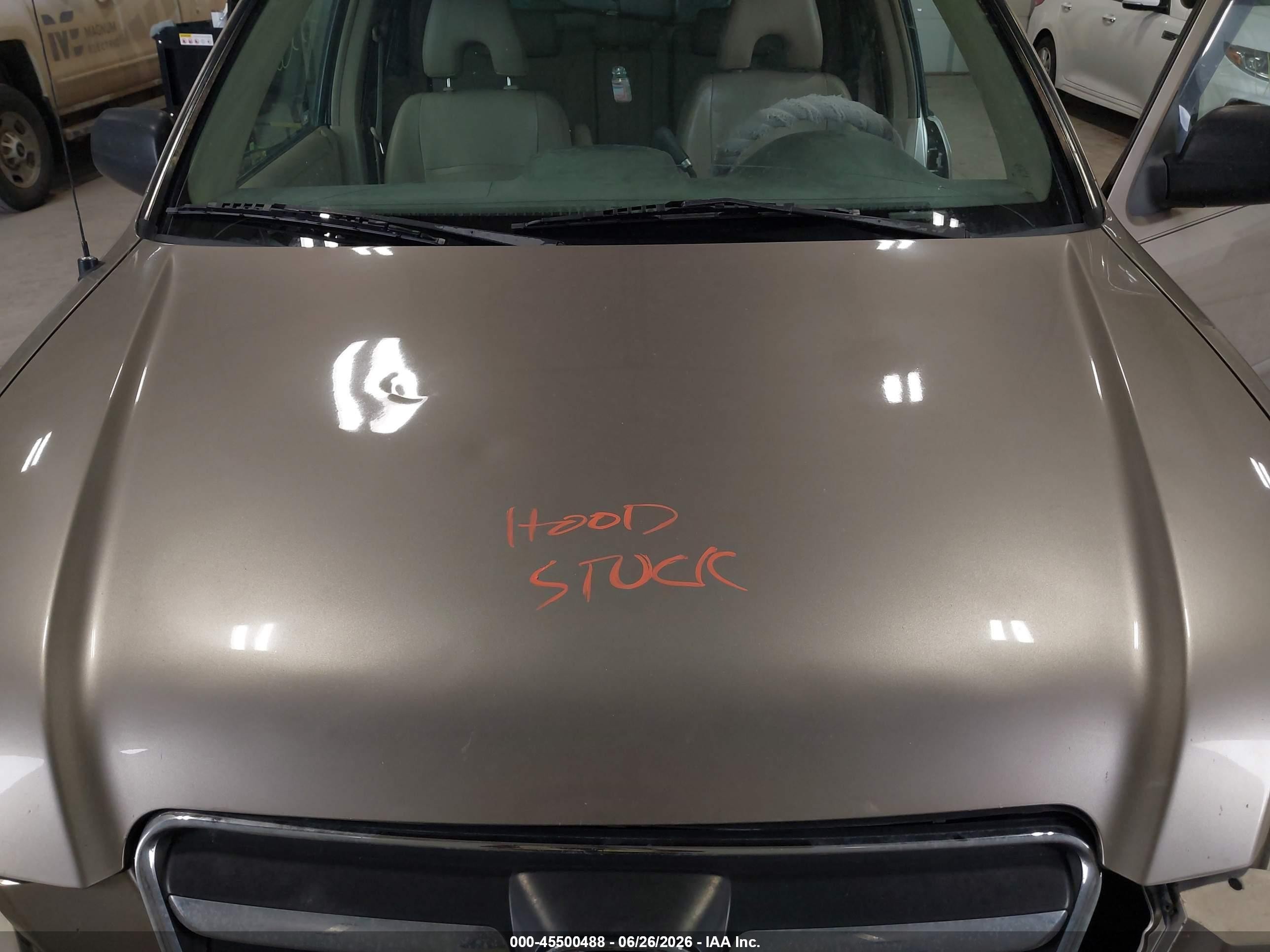 2005 Honda Cr-v Se Золотой vin: SHSRD78935U331681