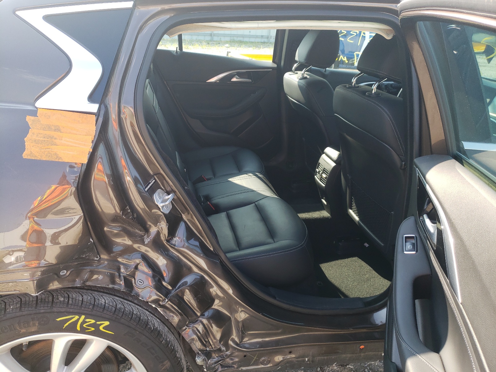 2017 Infiniti Qx30 Base Brown vin: SJKCH5CP2HA032446