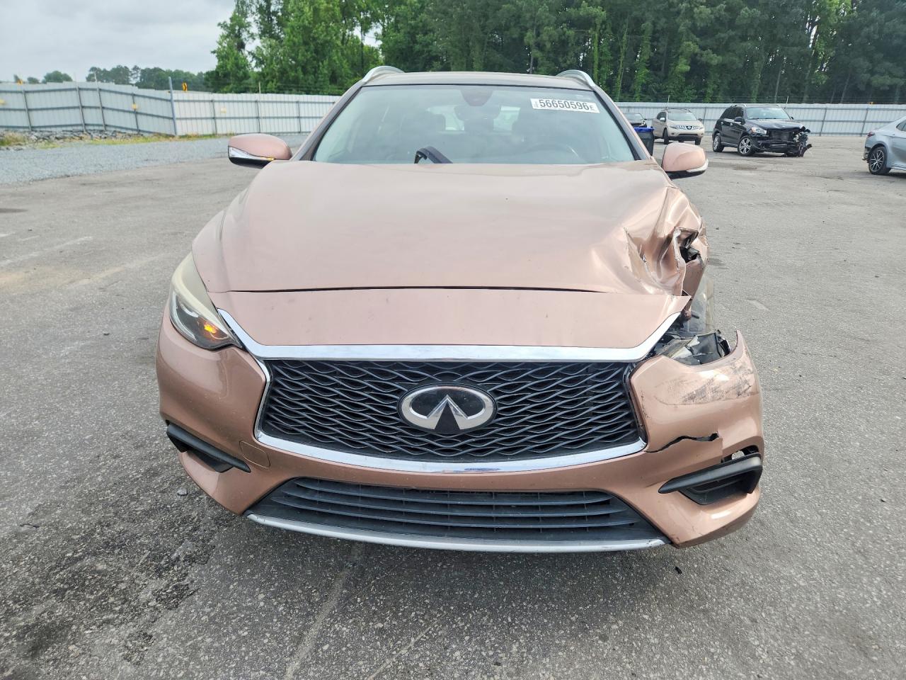 2019 Infiniti Qx30 Коричневый vin: SJKCH5CP3KA008597
