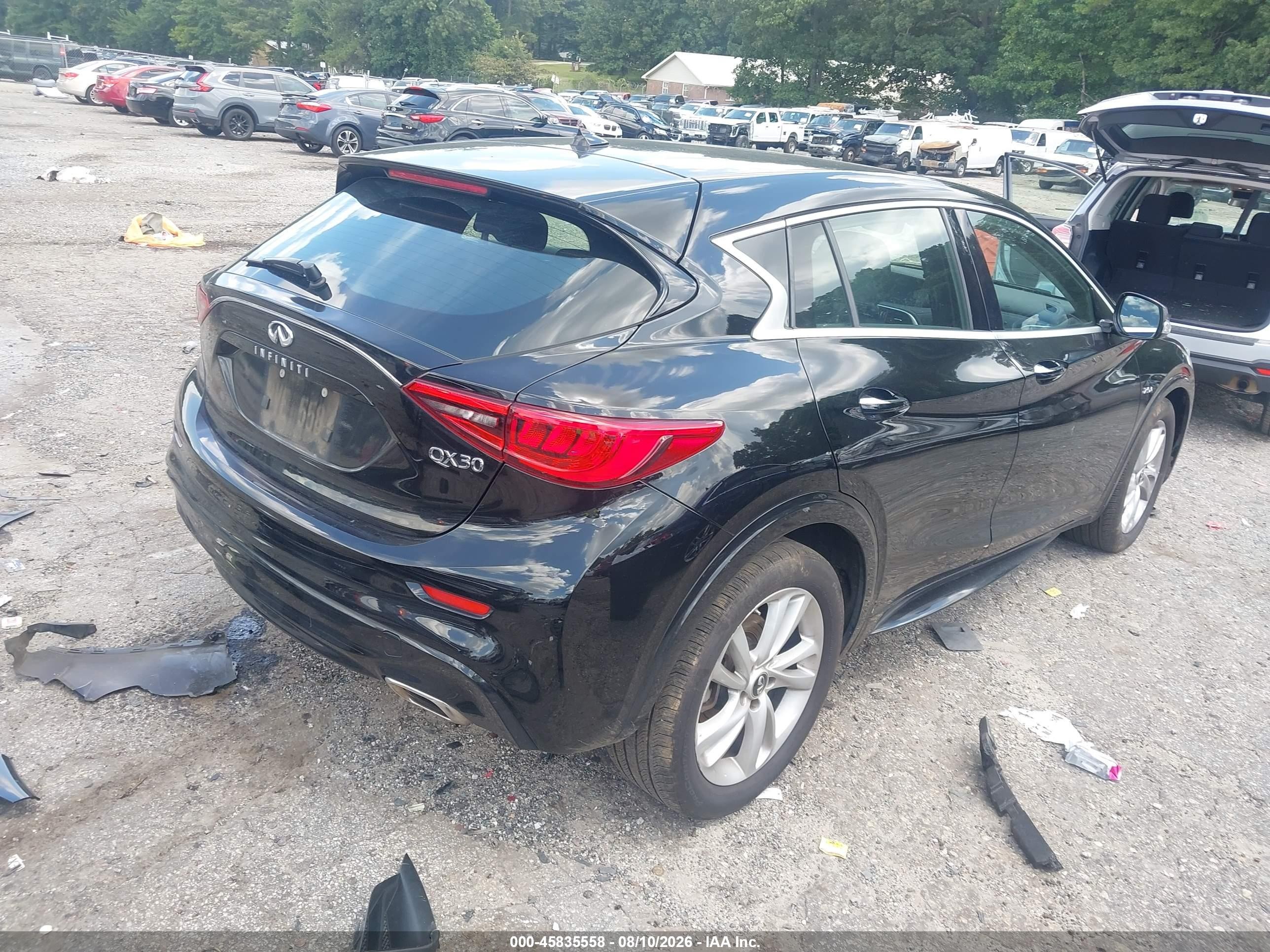 2018 Infiniti Qx30 Черный vin: SJKCH5CP6JA054374