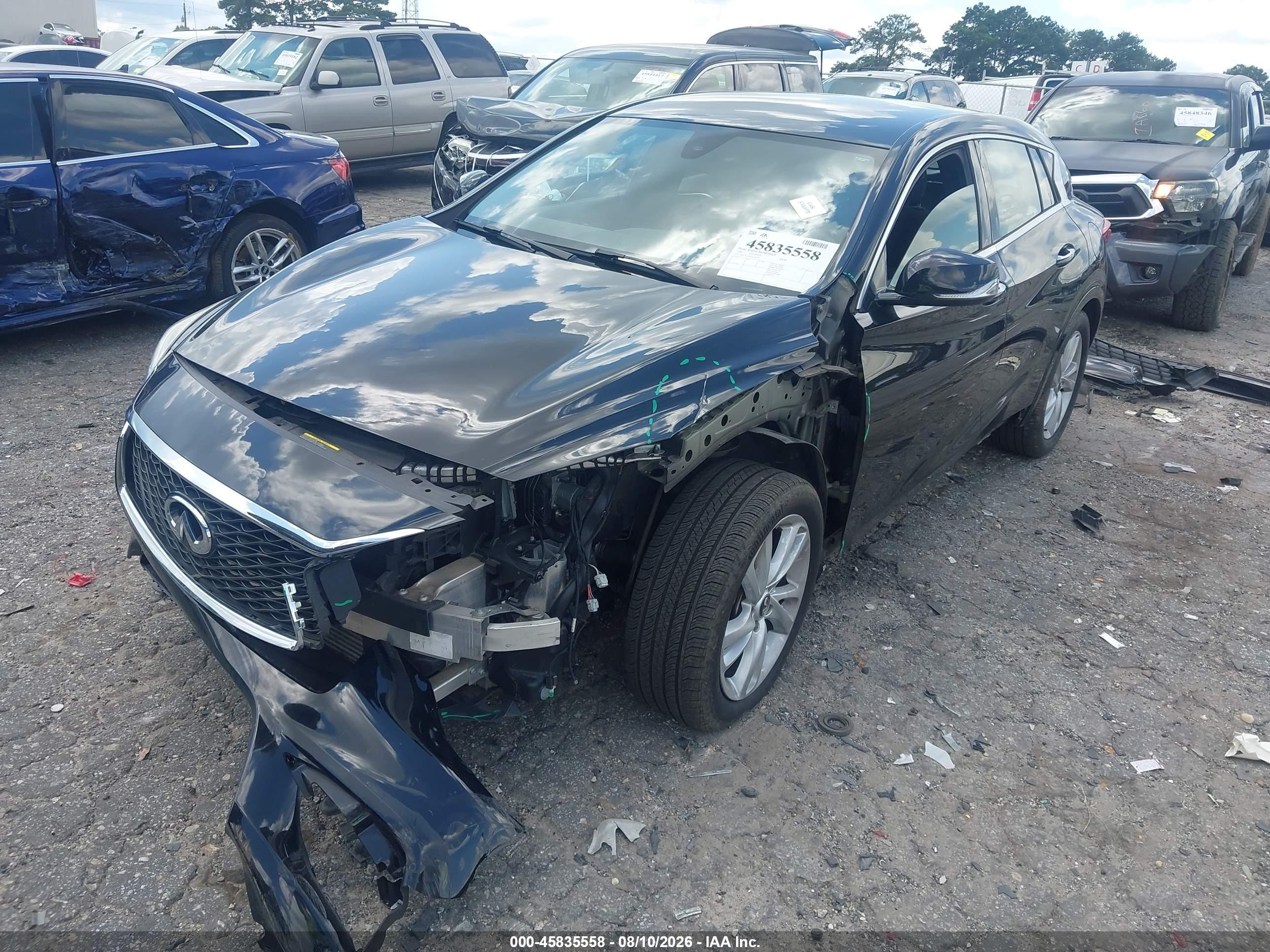 2018 Infiniti Qx30 Черный vin: SJKCH5CP6JA054374