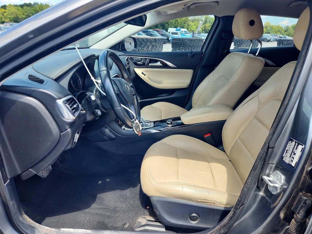 2017 Infiniti Qx30 Base Gray vin: SJKCH5CP7HA034256
