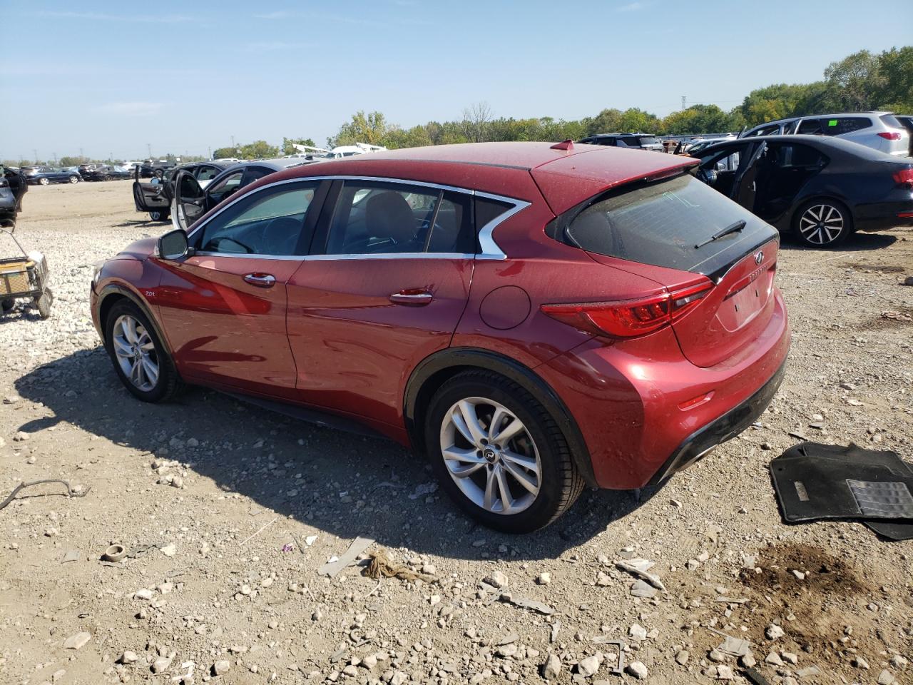 2018 Infiniti Qx30 Base Red vin: SJKCH5CP7JA059986