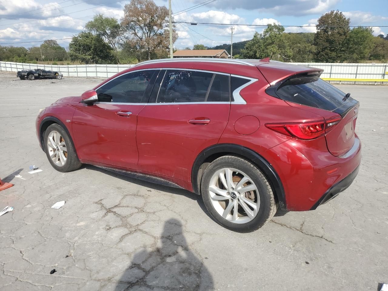 2017 Infiniti Qx30 Base Red vin: SJKCH5CP8HA025386