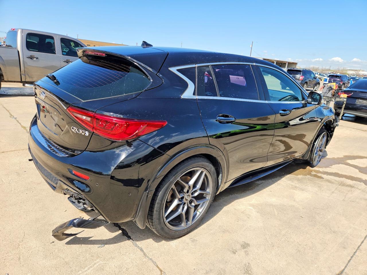 2017 Infiniti Qx30 Sport Black vin: SJKCH5CPXHA023008